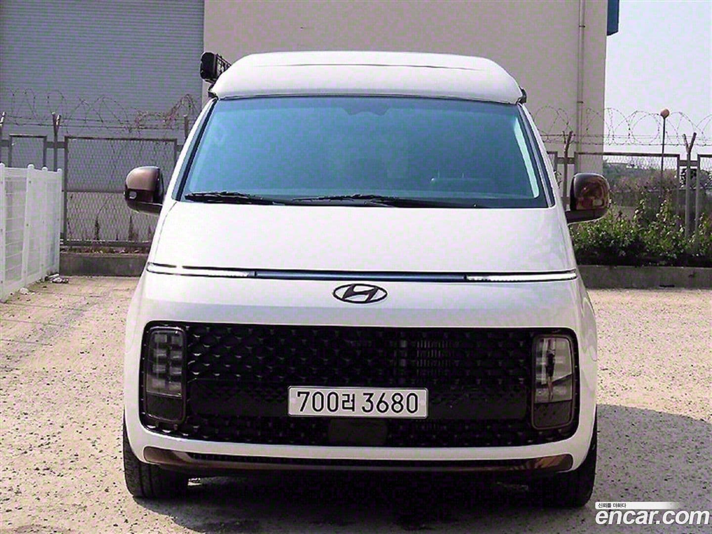 Main__Slider__Photo:Staria Hyundai 2023.7-0