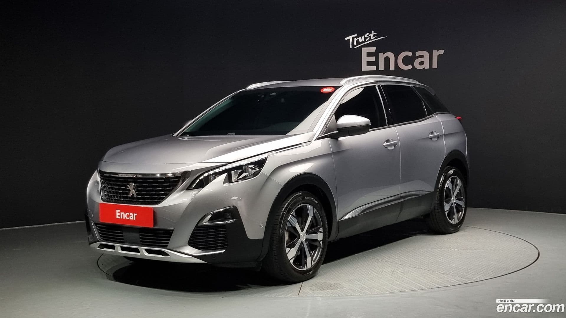 Main__Slider__Photo:3008 Peugeot 2017.3-0