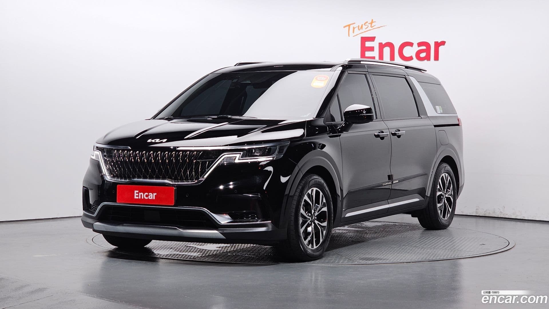 Main__Slider__Photo:Canival Kia 2021.0-0