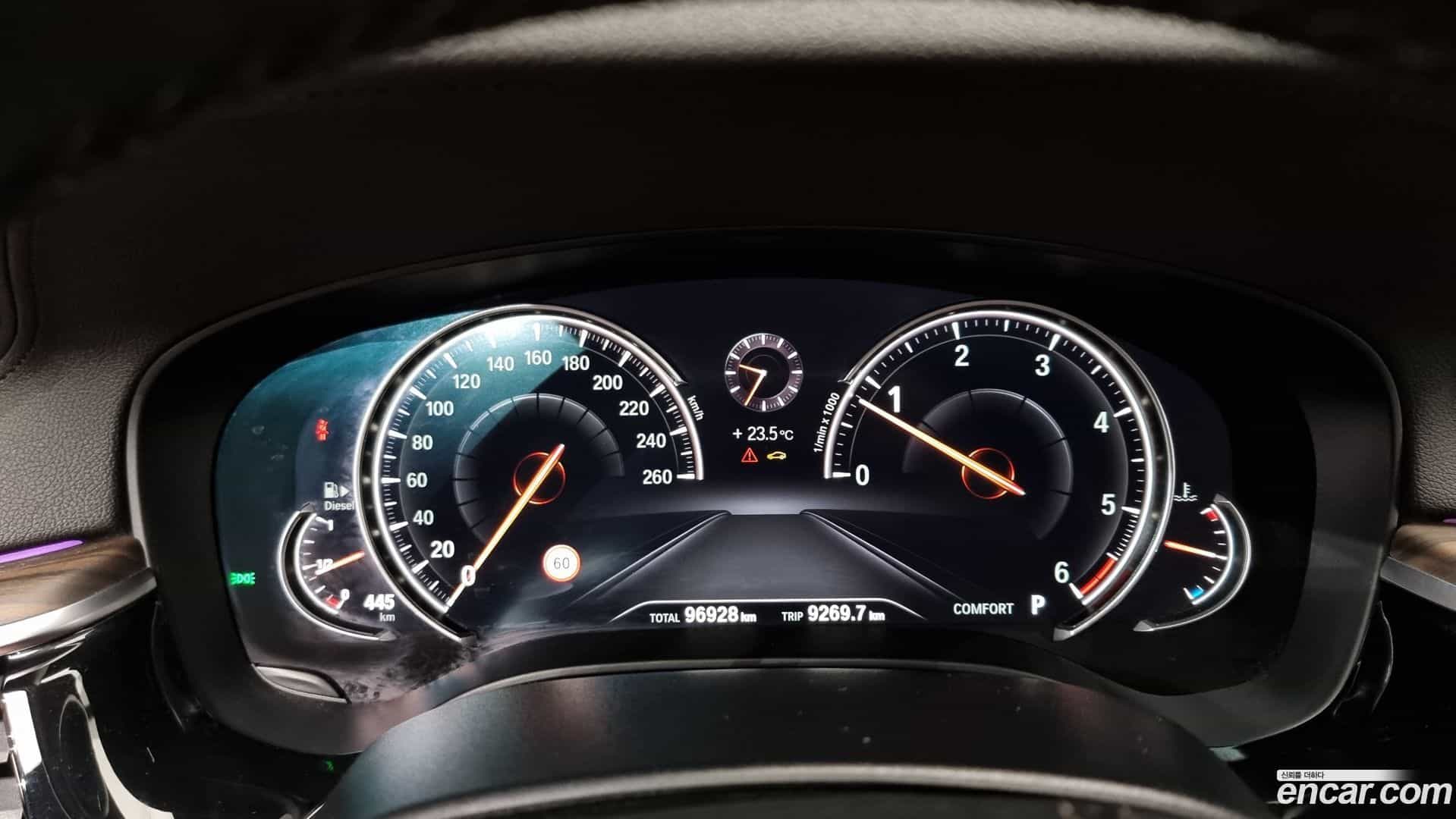 5-Series BMW 2018.8-INNER-008