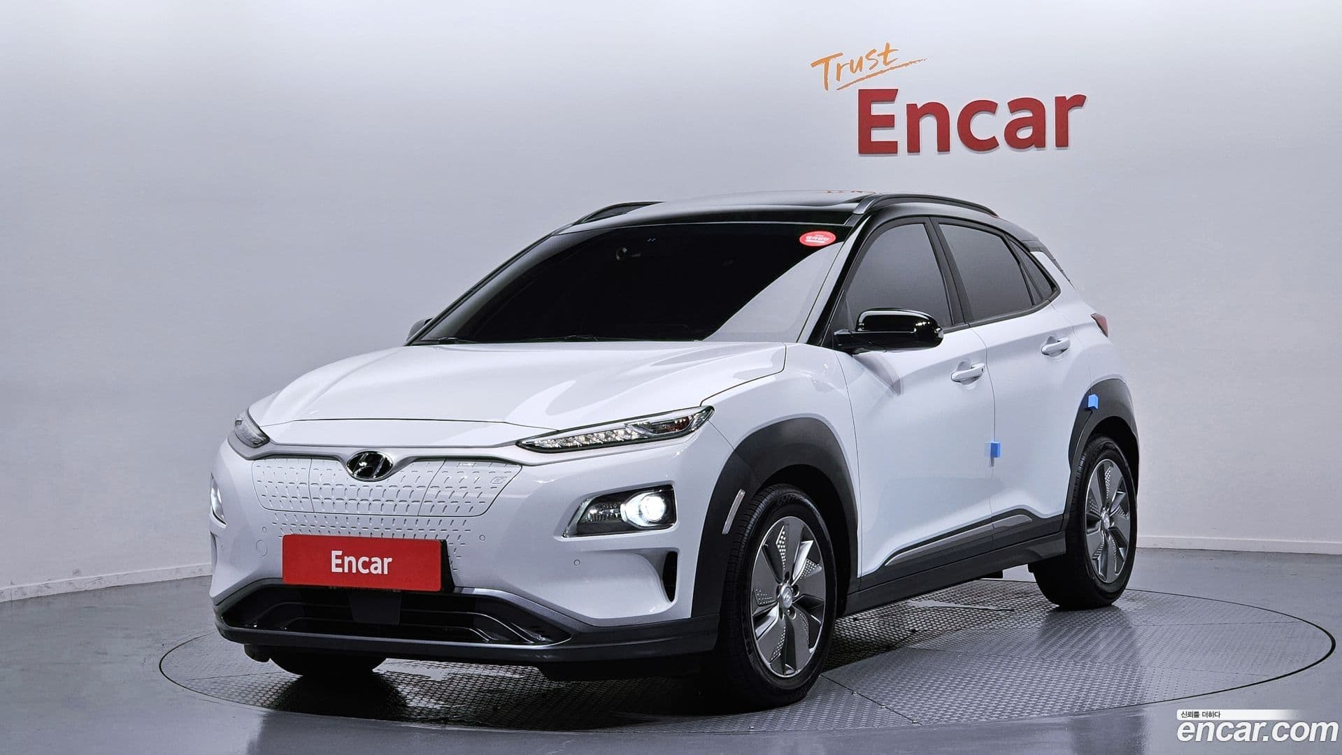 Main__Slider__Photo:Kona Hyundai 2019.6-0