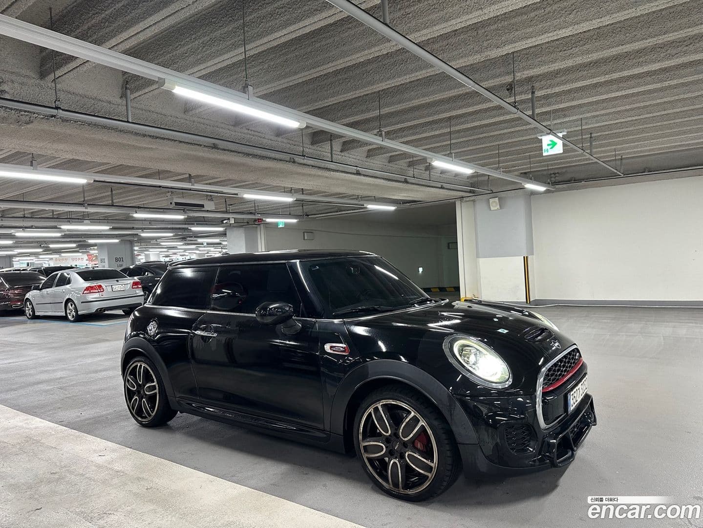Main__Slider__Photo:Cooper Mini 2020.11-0