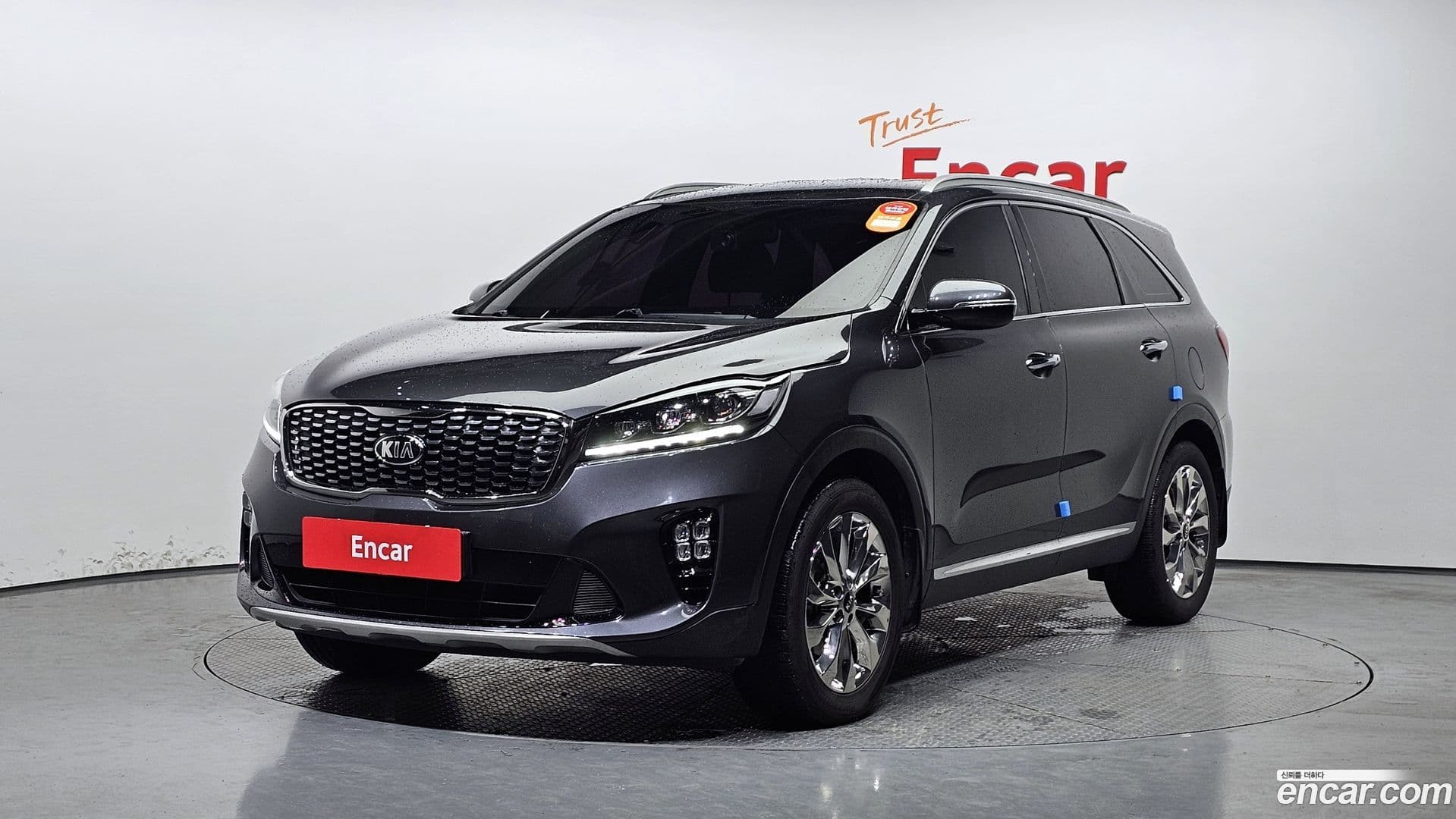 Main__Slider__Photo:Sorento Kia 2017.10-0
