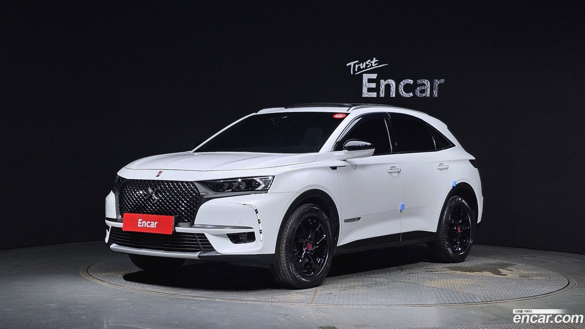 Main__Slider__Photo:DS7 Citroën / DS 2019.11-0