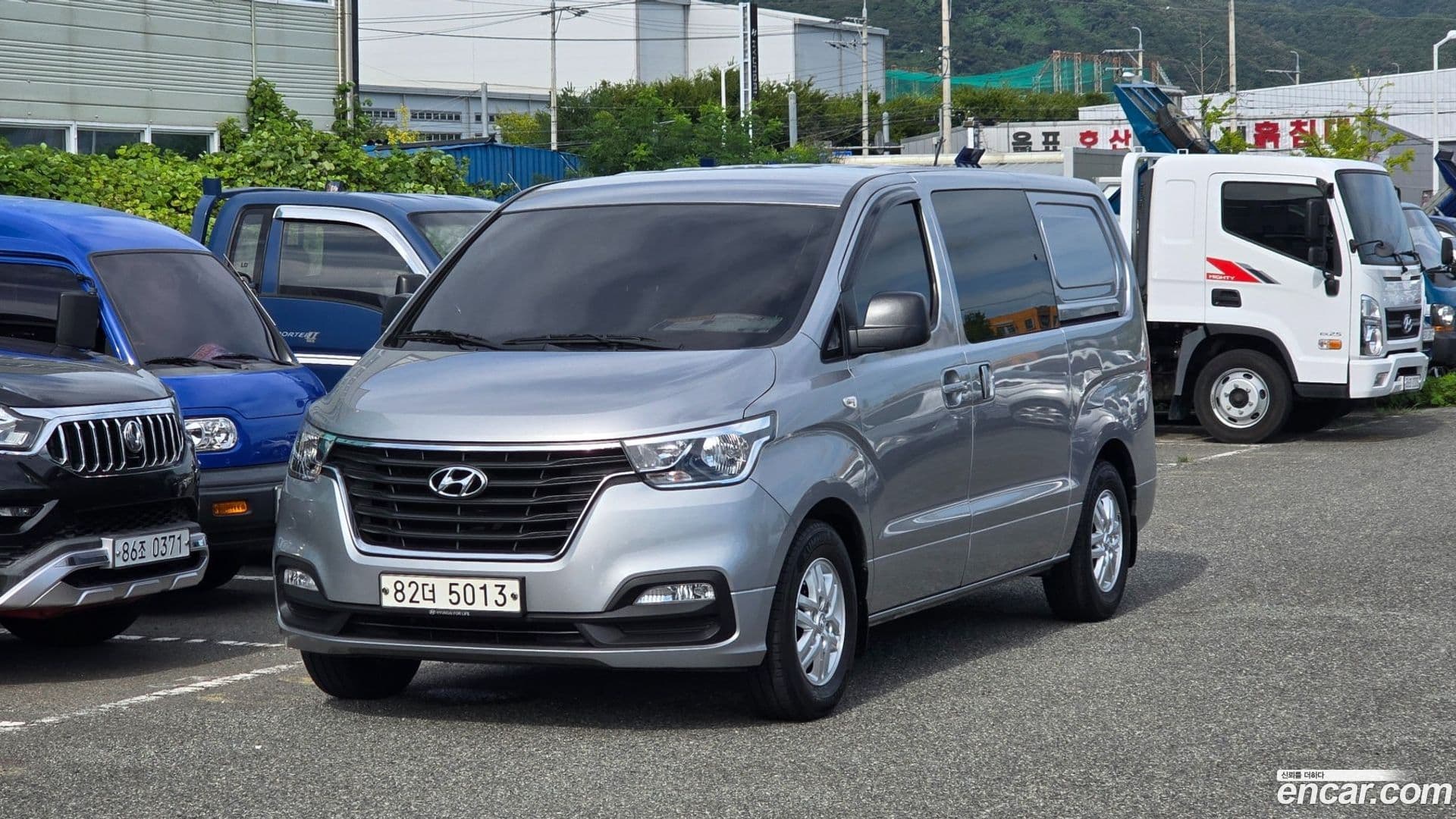 Main__Slider__Photo:Starex Hyundai 2018.10-0