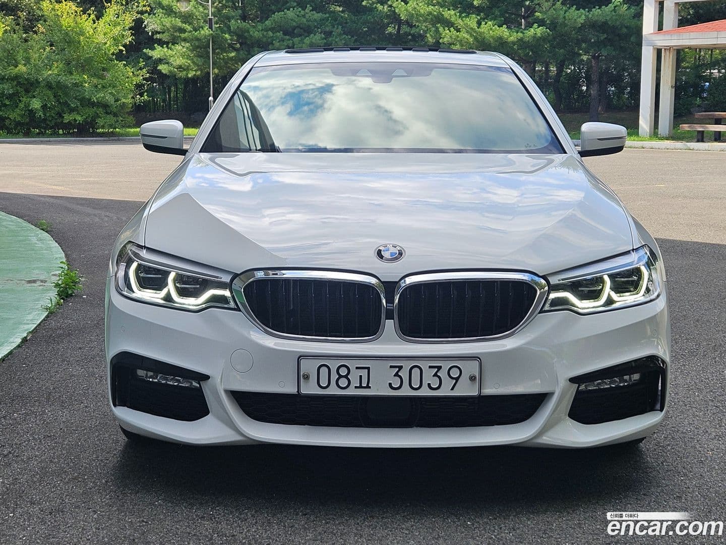 Main__Slider__Photo:5-Series BMW 2018.1-0