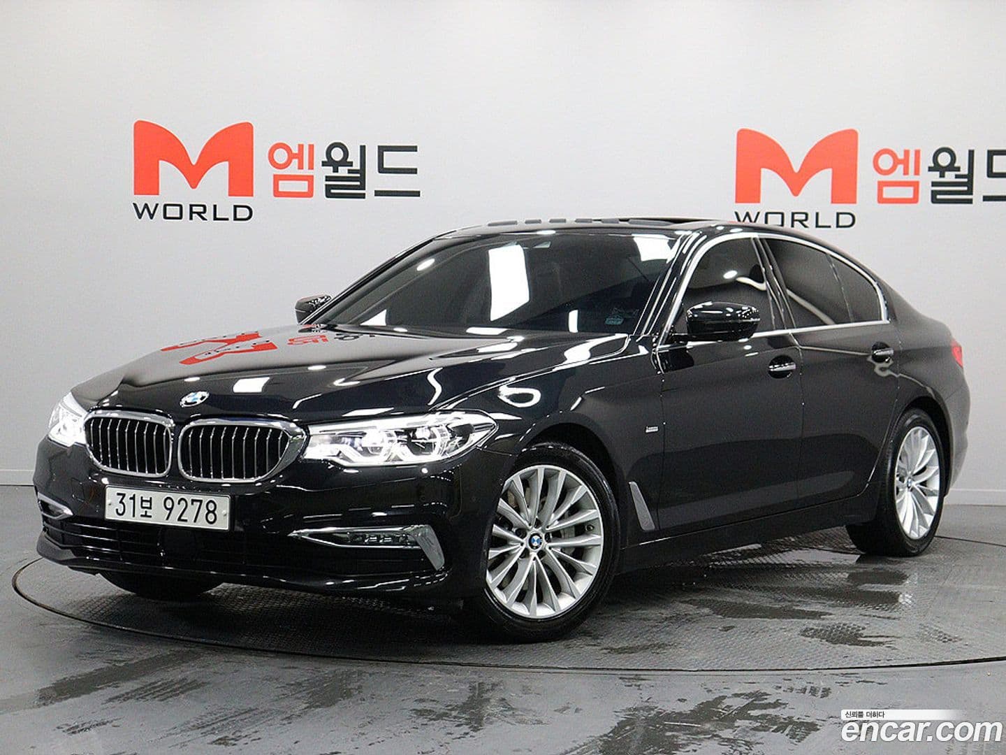 Main__Slider__Photo:5-Series BMW 2018.7-0