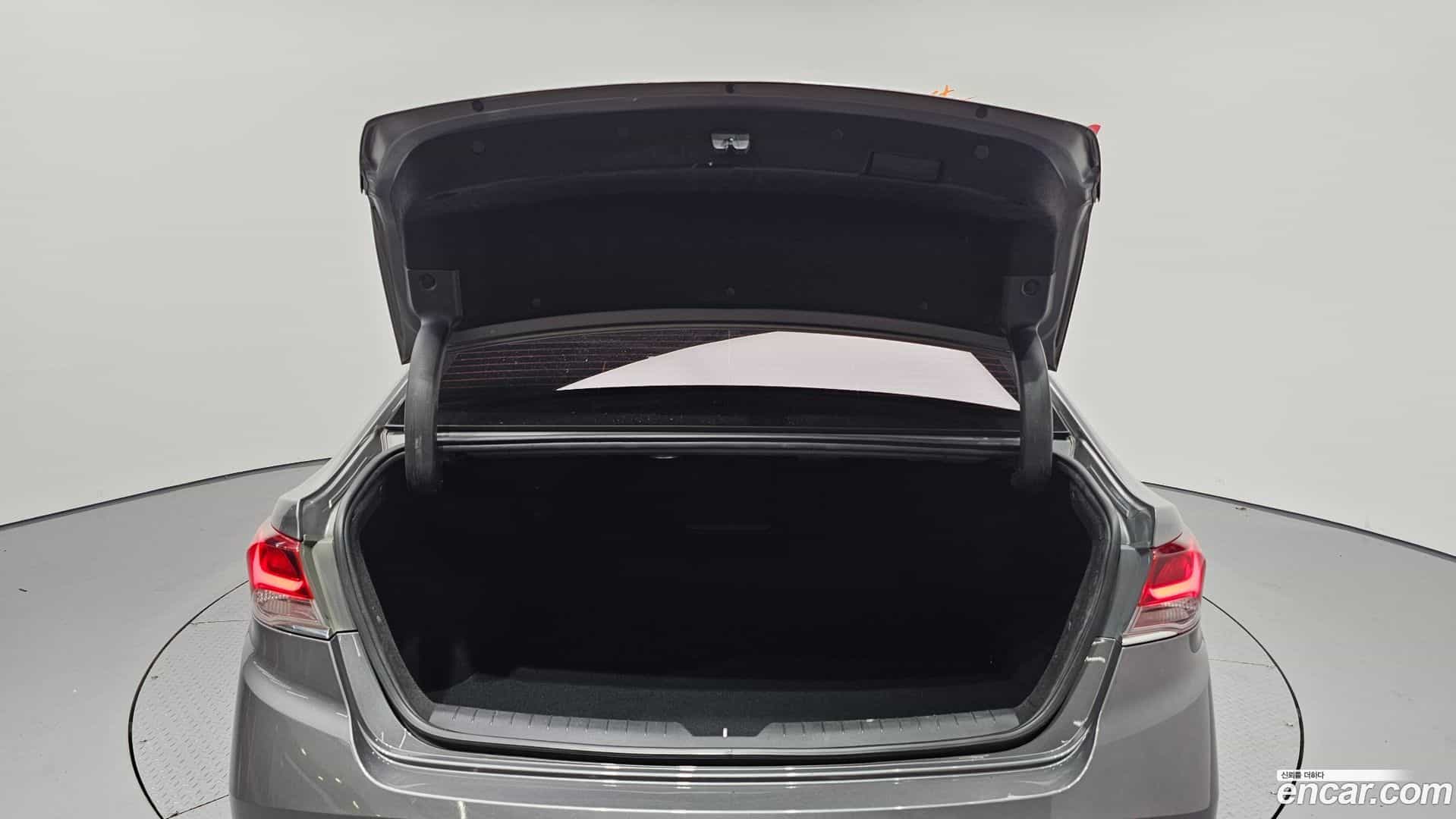Sonata Hyundai 2017.4-OPTION-024