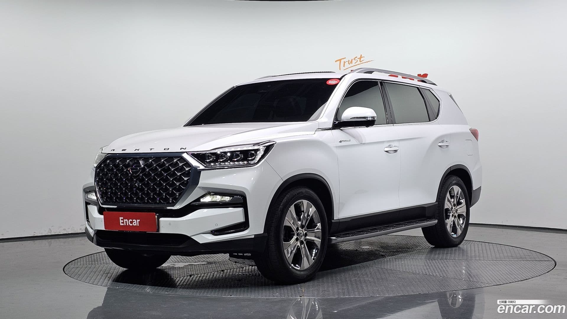 Main__Slider__Photo:Rexton KG Mobility 2021.5-0