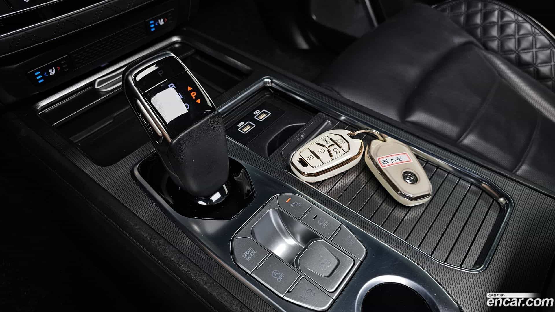 Rexton KG Mobility 2021.5-INNER-010