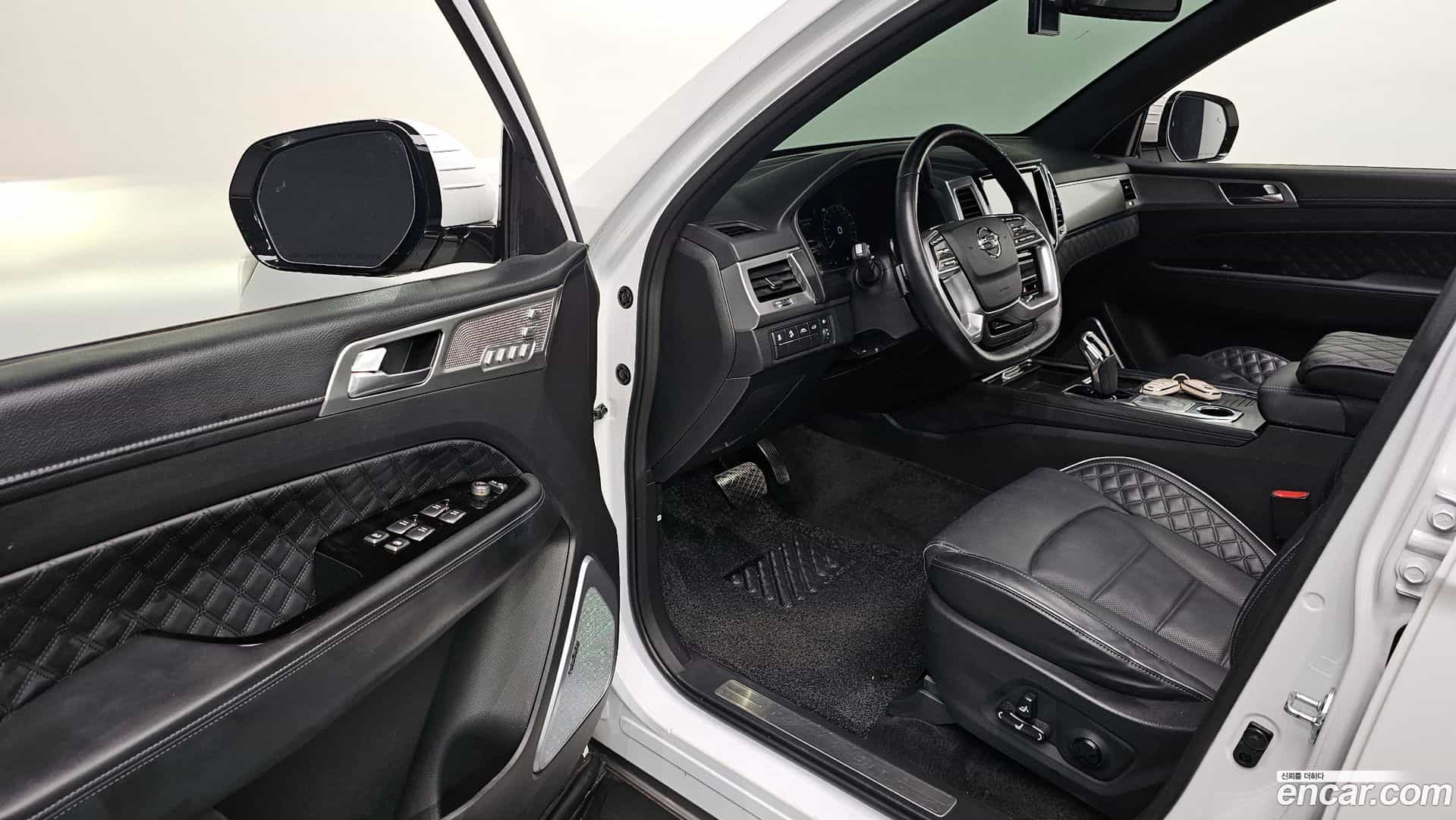 Rexton KG Mobility 2021.5-OPTION-016