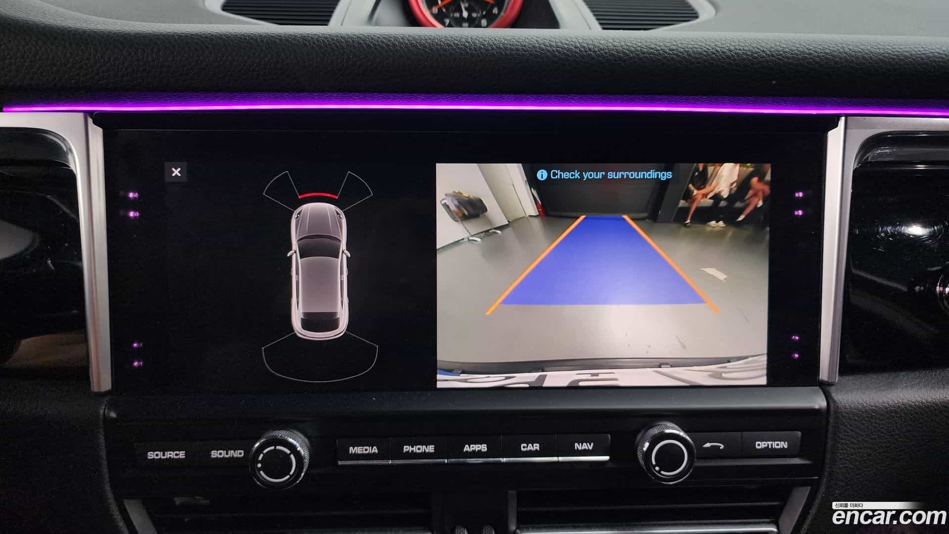 Macan Porsche 2019.11-OPTION-020