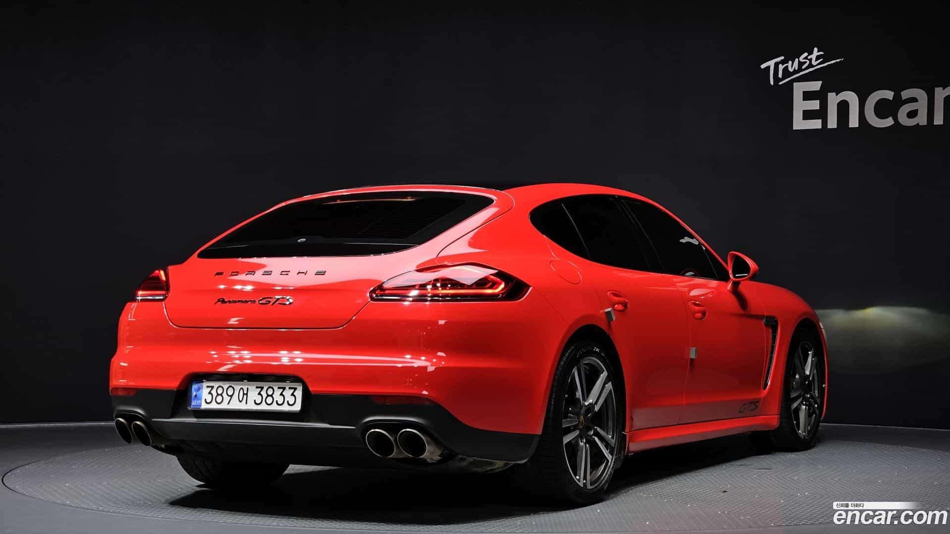 Panamera Porsche 2016.2-OUTER-002