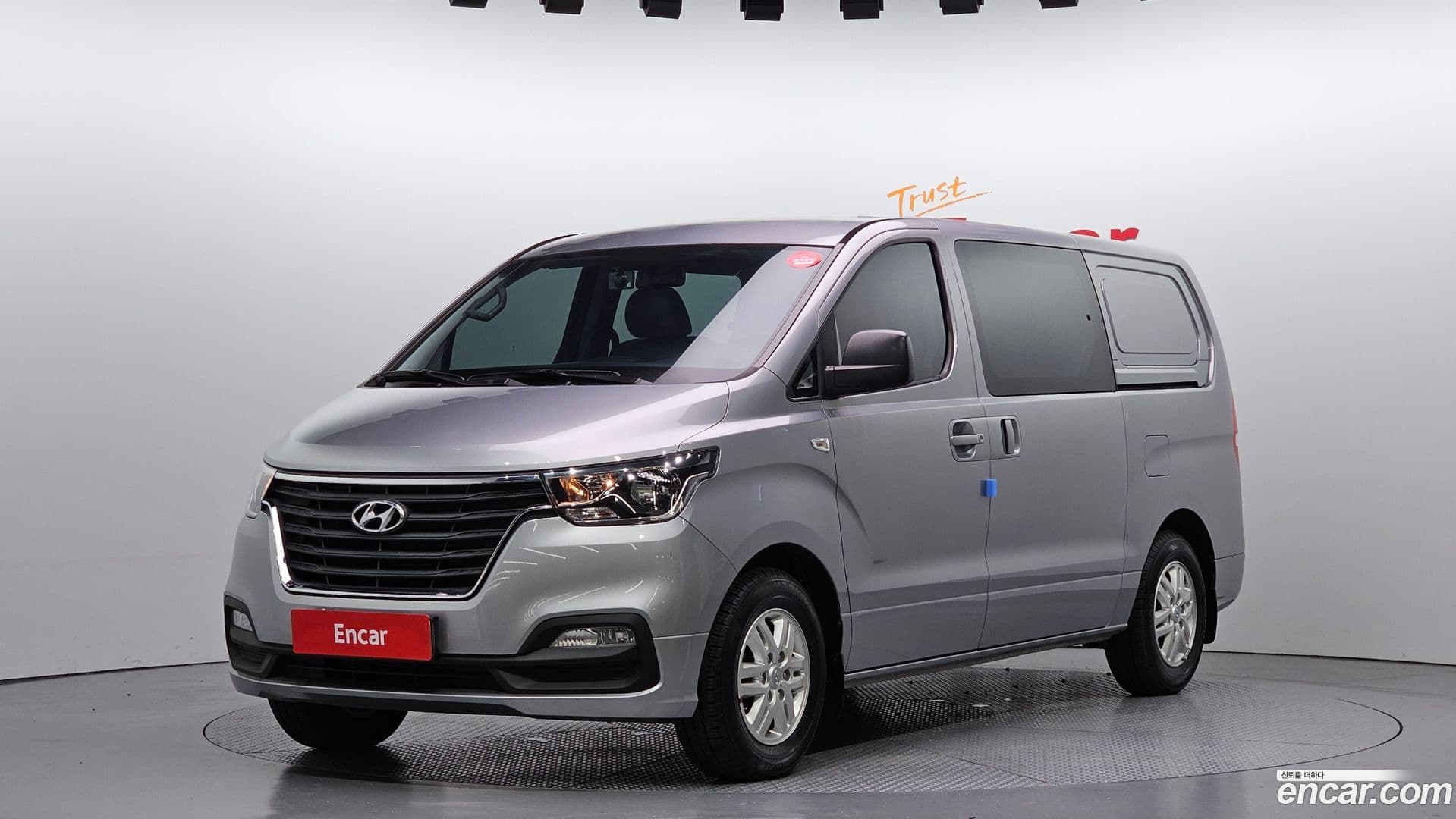 Main__Slider__Photo:Starex Hyundai 2020.7-0