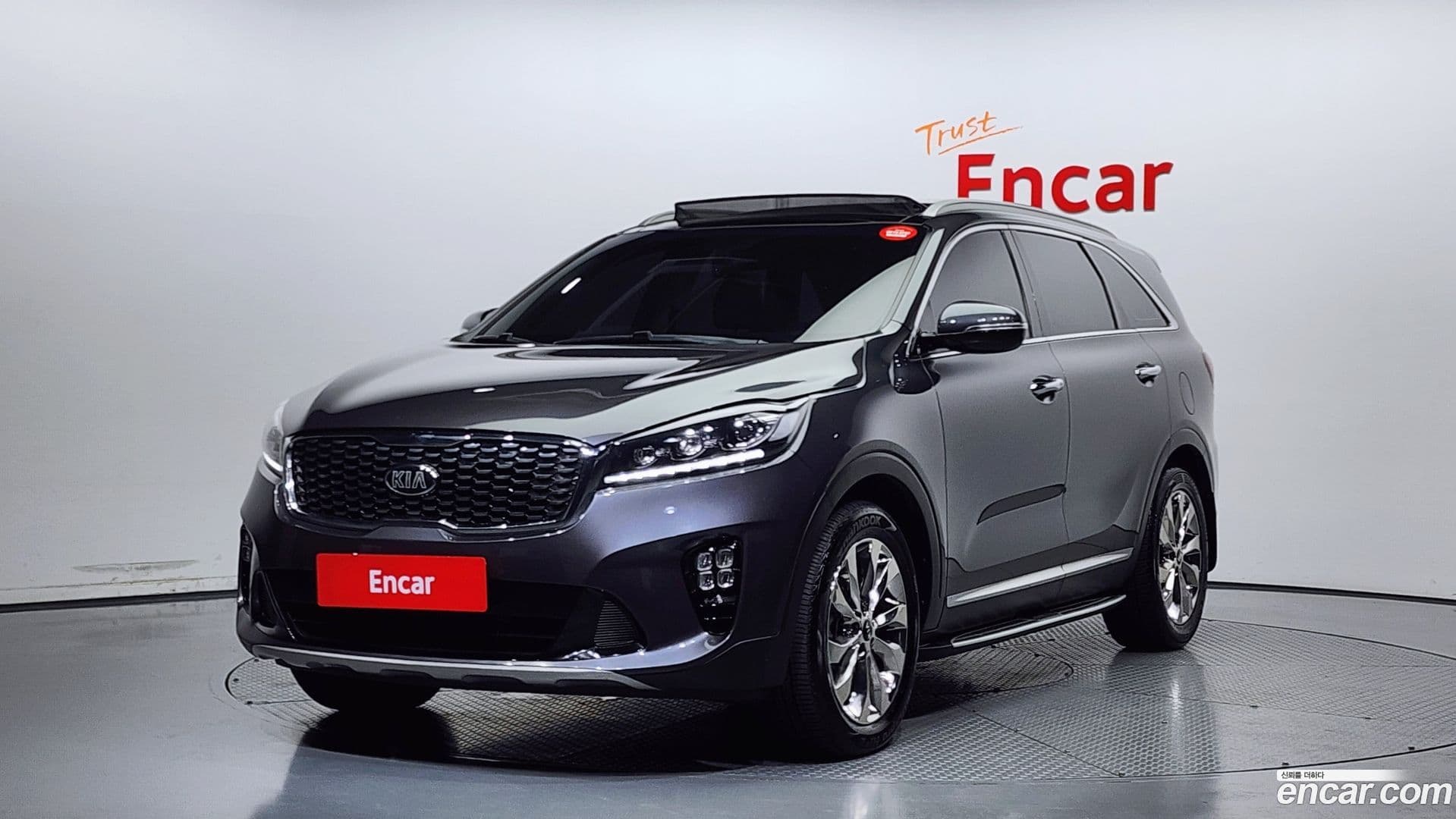 Main__Slider__Photo:Sorento Kia 2018.1-0