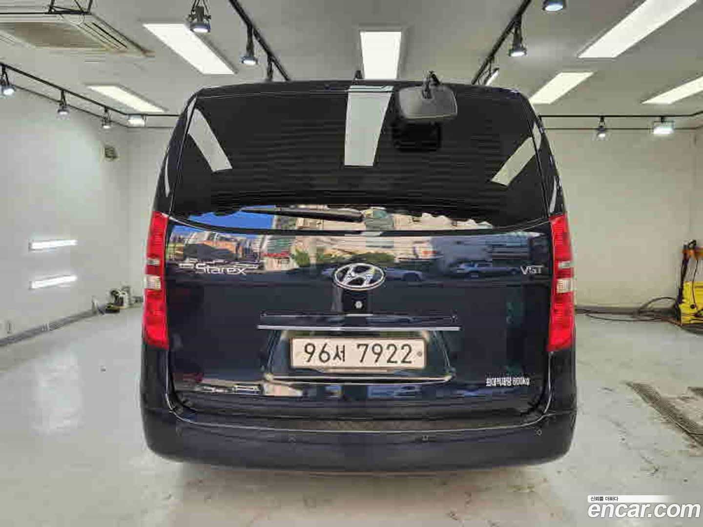 Starex Hyundai 2021.0-INNER-008