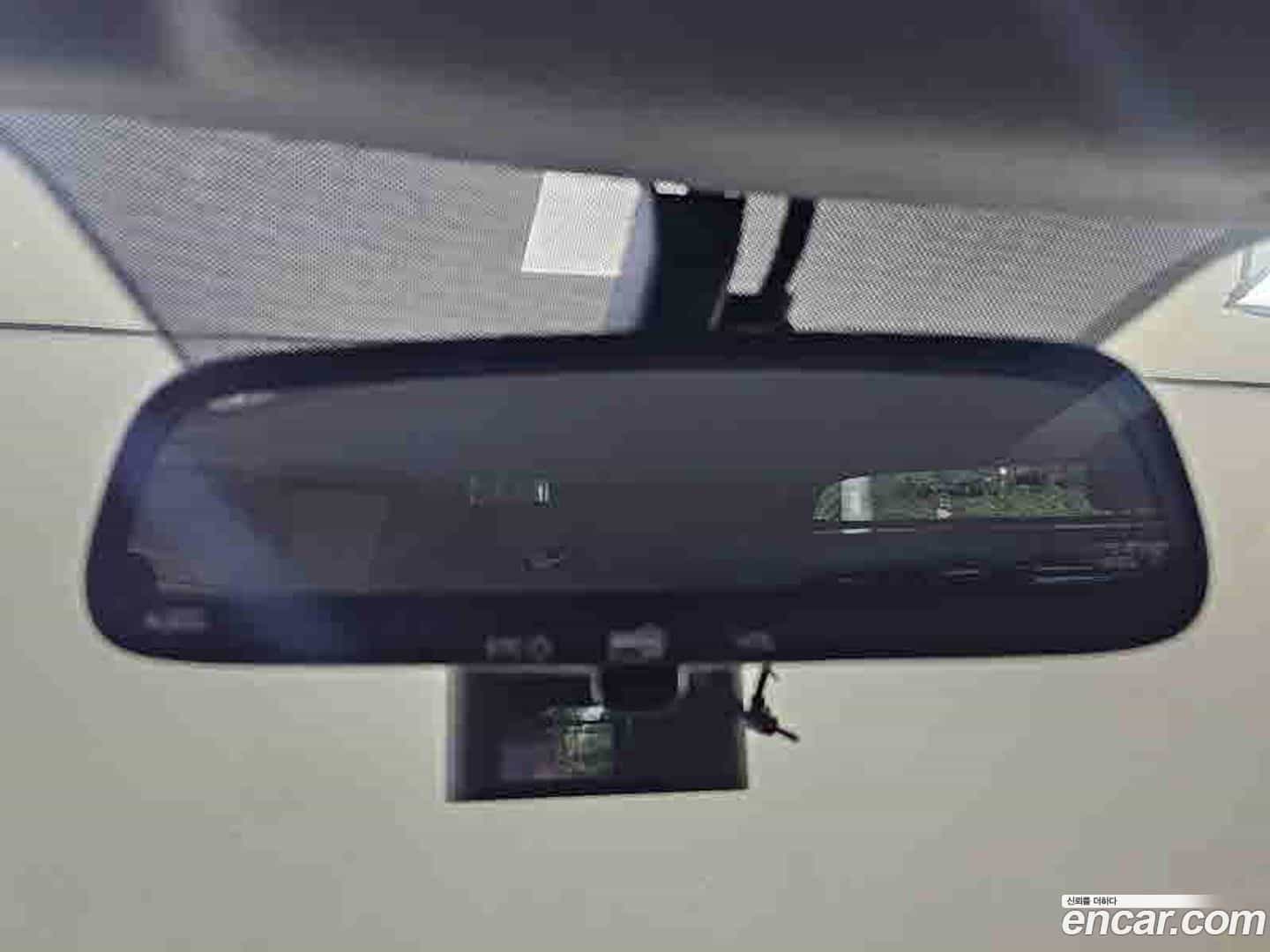 Starex Hyundai 2021.0-OPTION-016