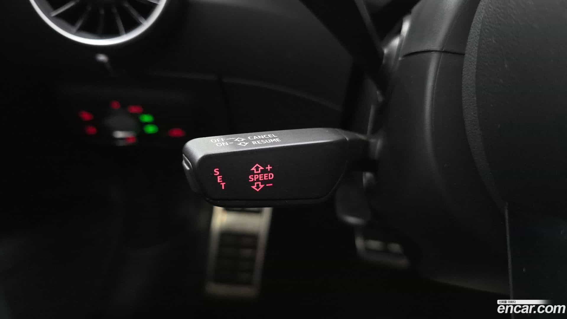 TT Audi 2016.0-OPTION-021