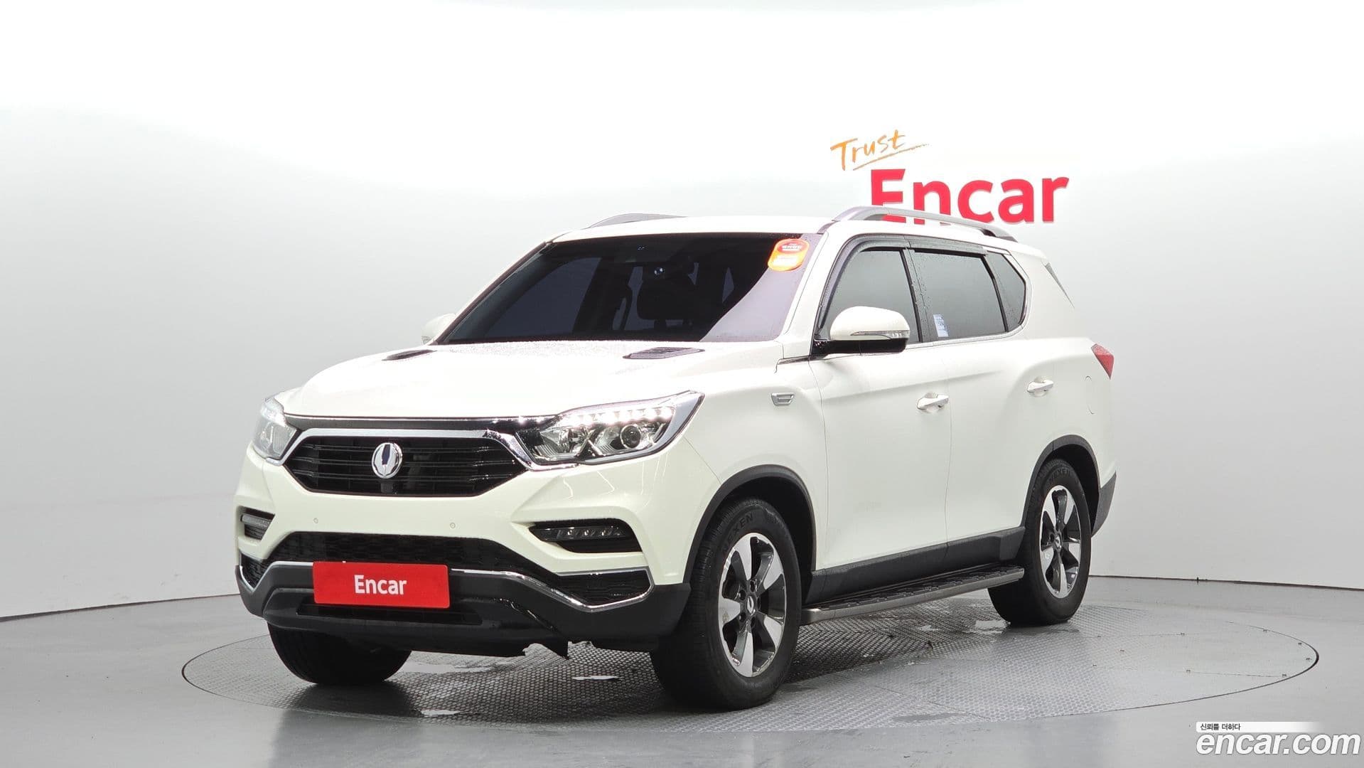 Main__Slider__Photo:Rexton KG Mobility 2017.9-0