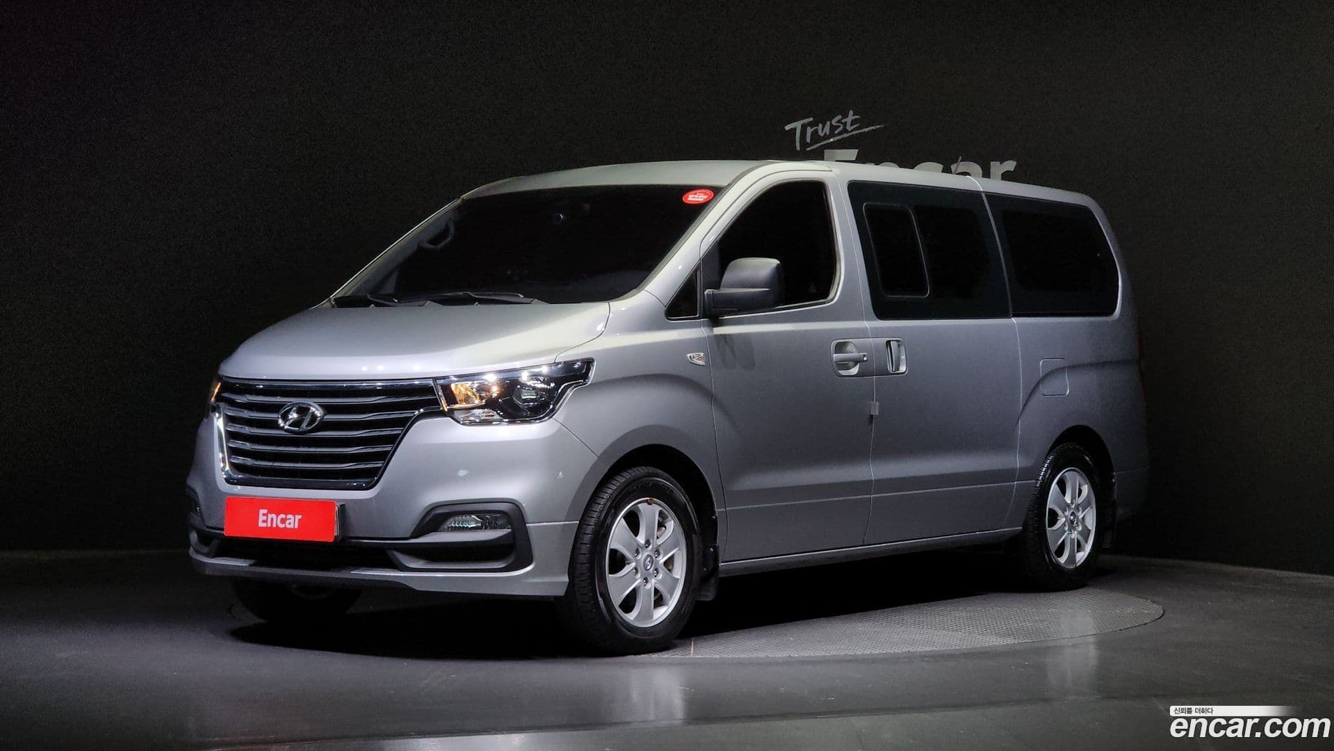 Main__Slider__Photo:Starex Hyundai 2020.1-0