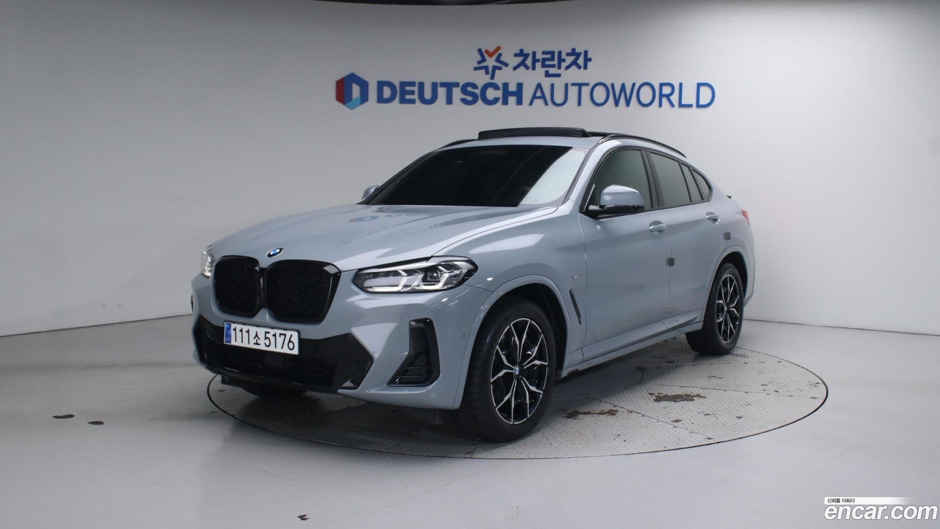 Main__Slider__Photo:X4 BMW 2023.9-0