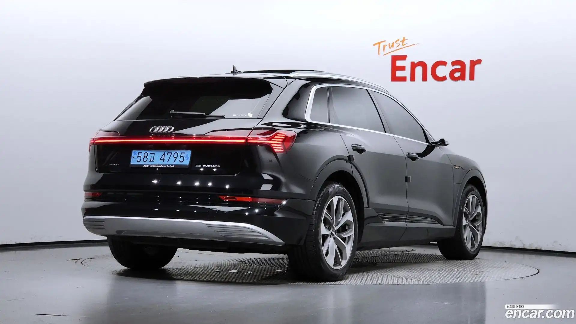 e-tron Audi 2020.6-OUTER-002