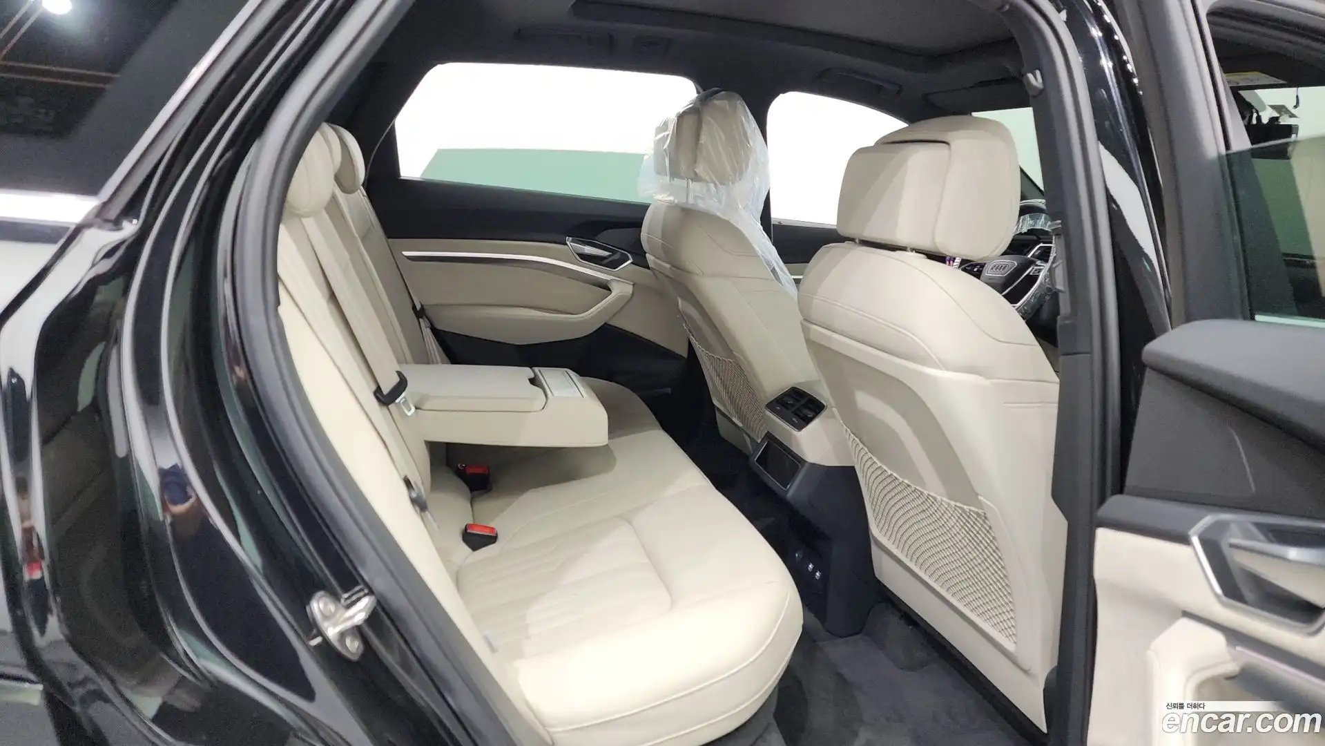 e-tron Audi 2020.6-OPTION-016