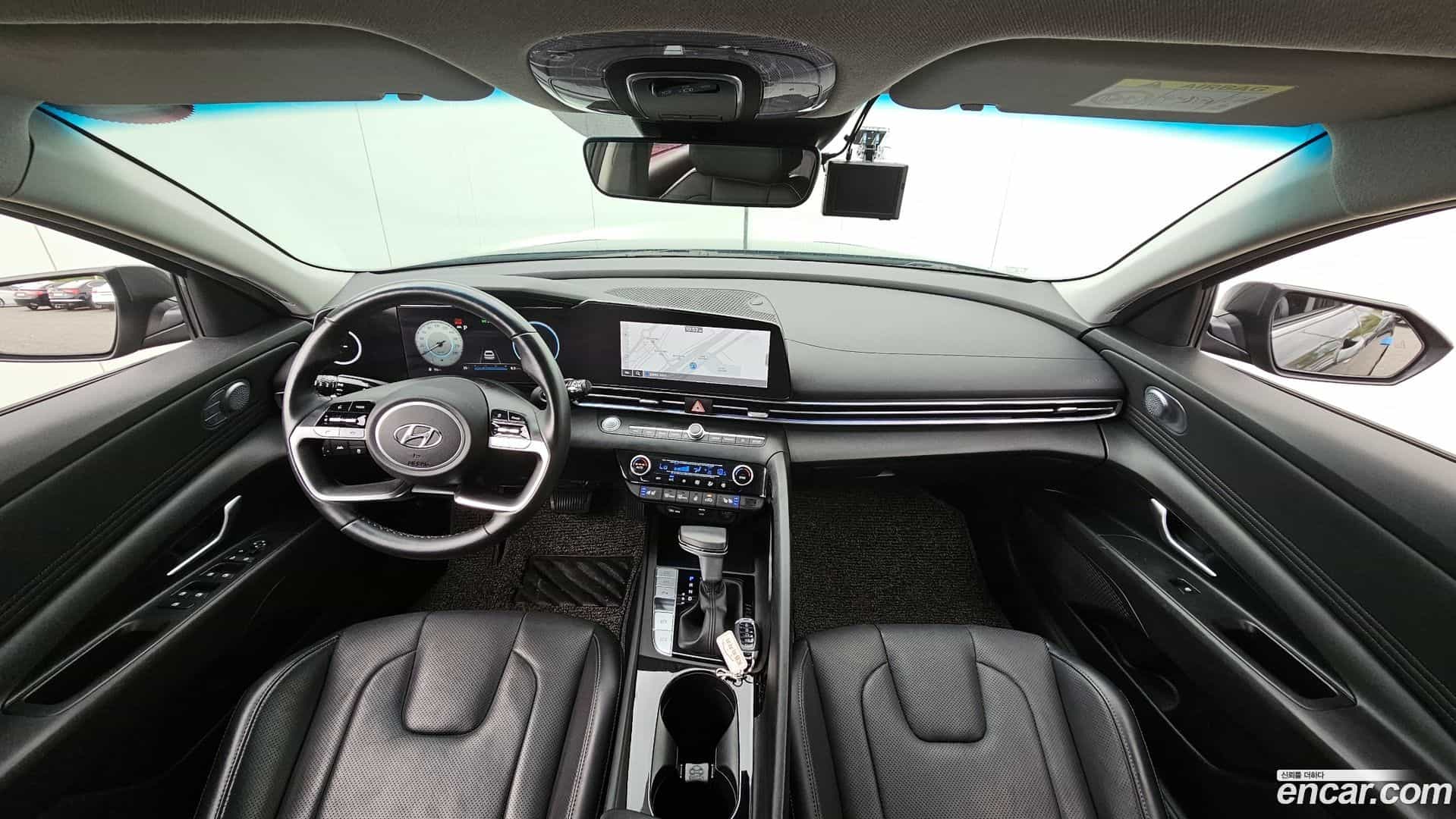 AVANTE Hyundai 2021.1-INNER-007