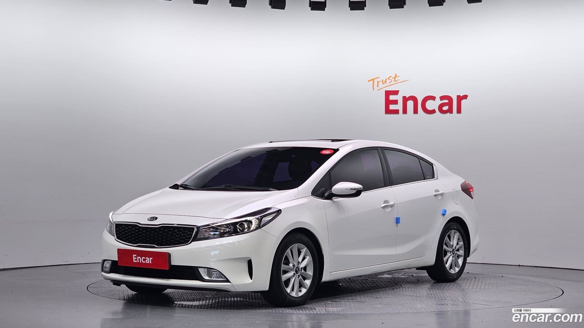 Main__Slider__Photo:K3 Kia 2016.0-0
