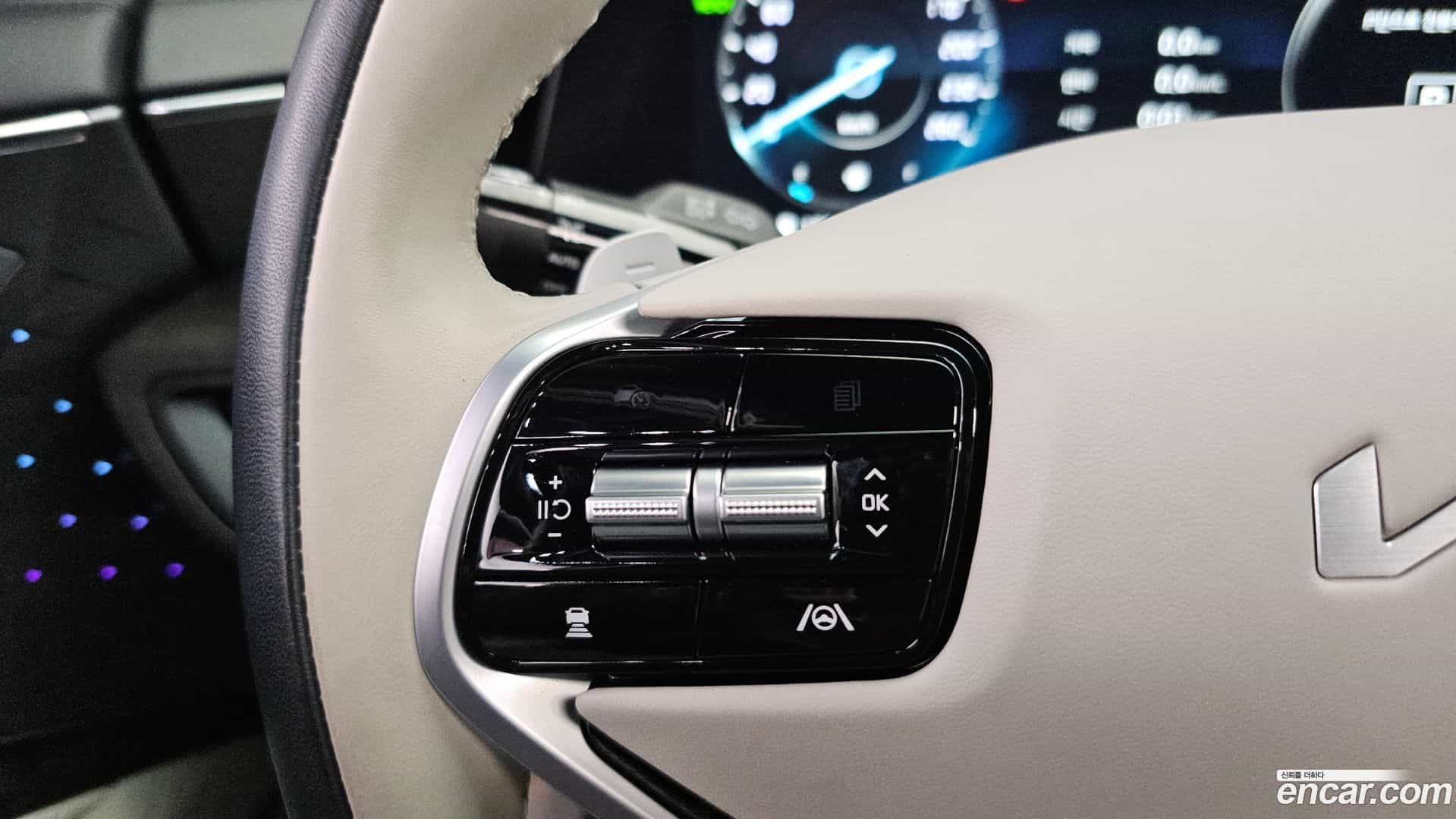K8 Kia 2023.8-OPTION-024