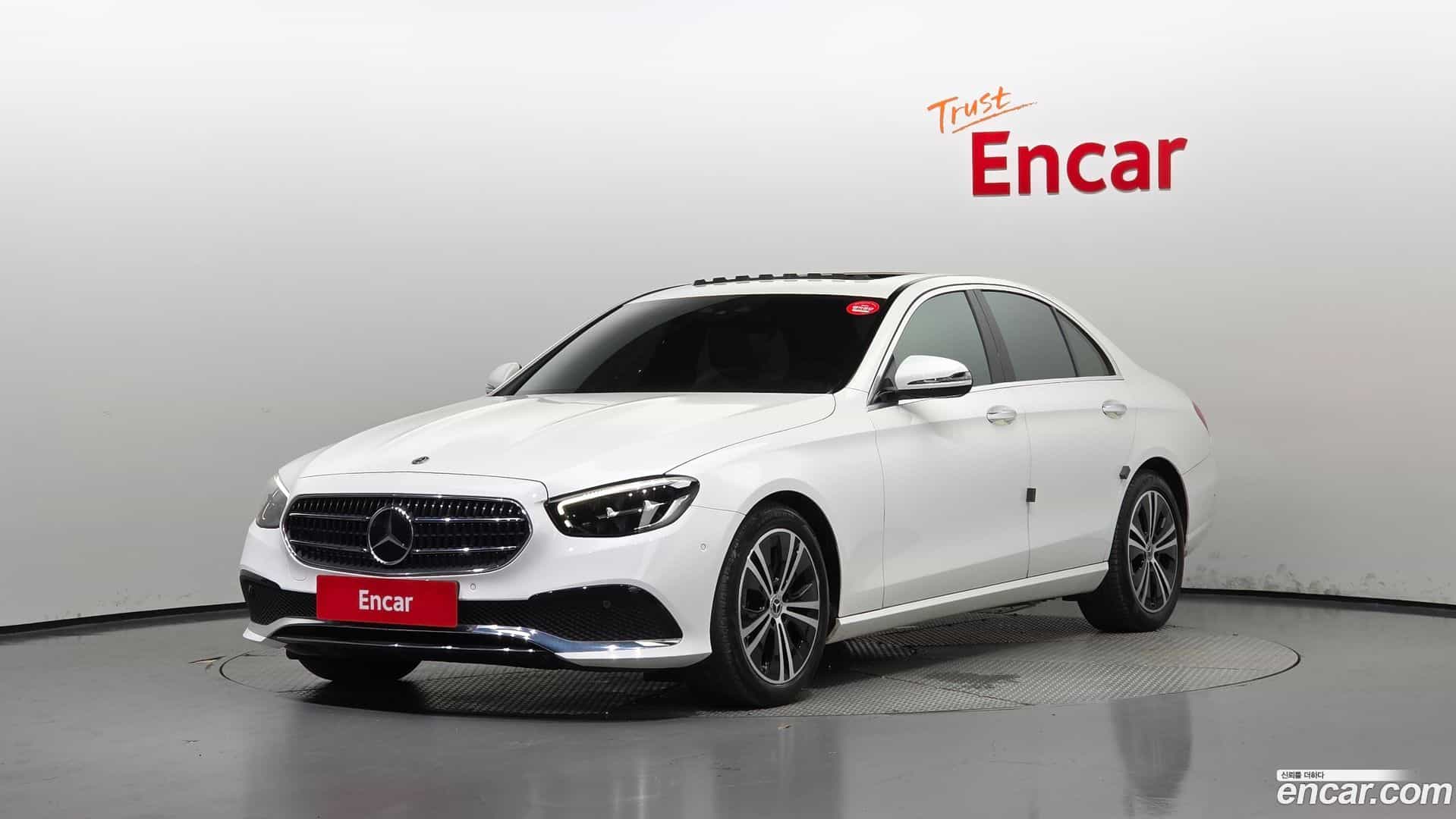 E-Class Mercedes-Benz 2020.11-OUTER-001