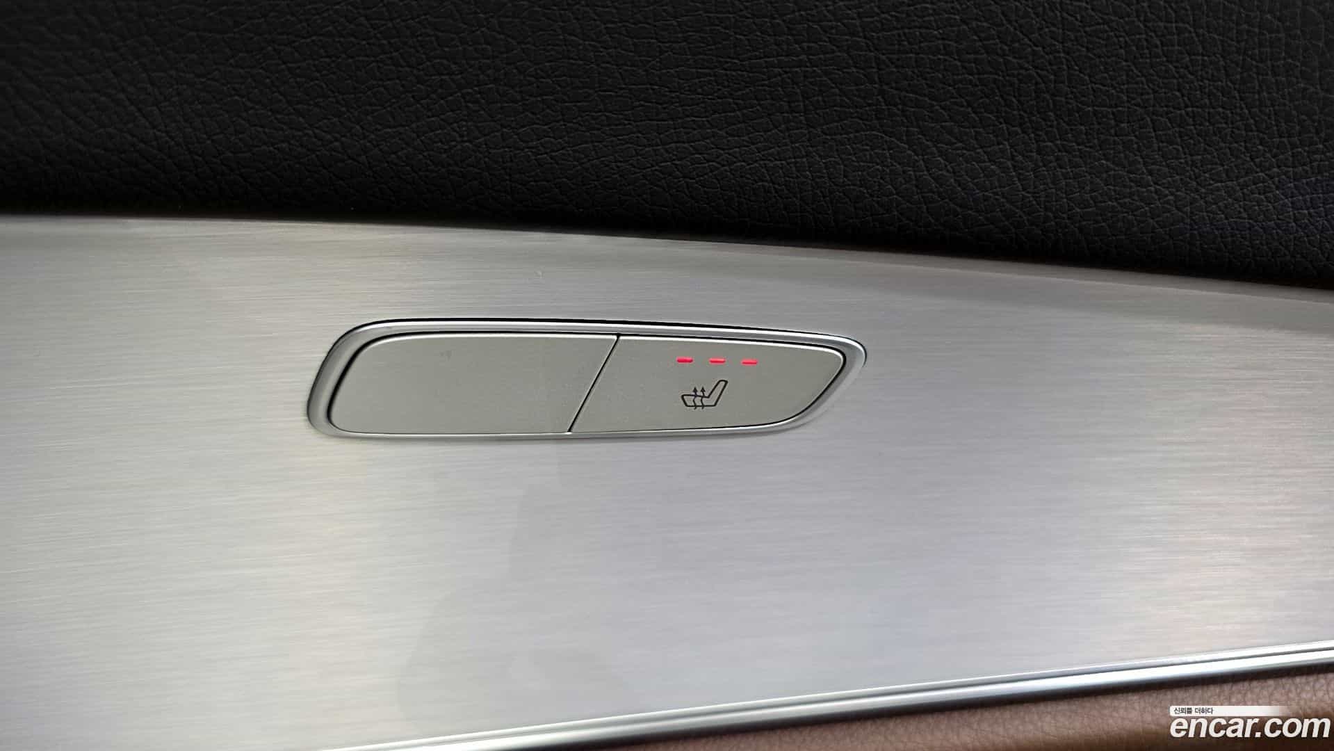 E-Class Mercedes-Benz 2020.11-OPTION-023