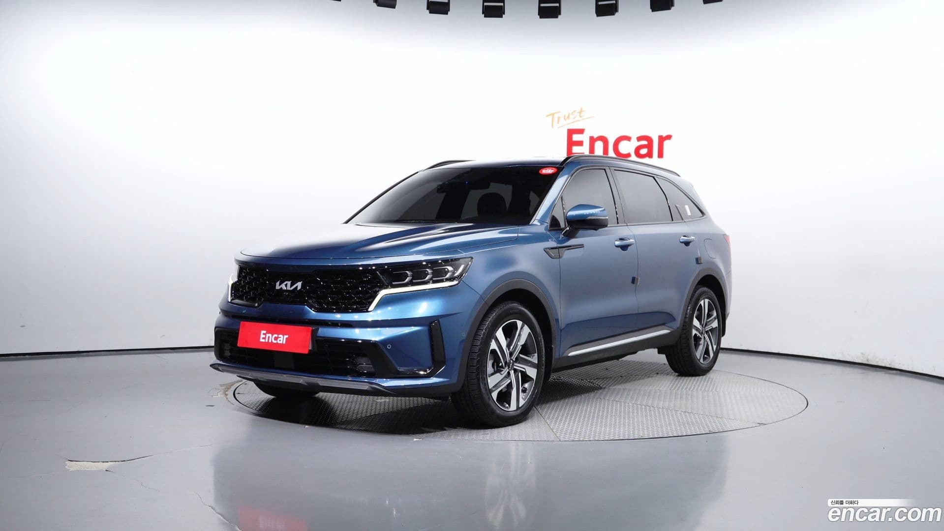 Main__Slider__Photo:Sorento Kia 2023.5-0