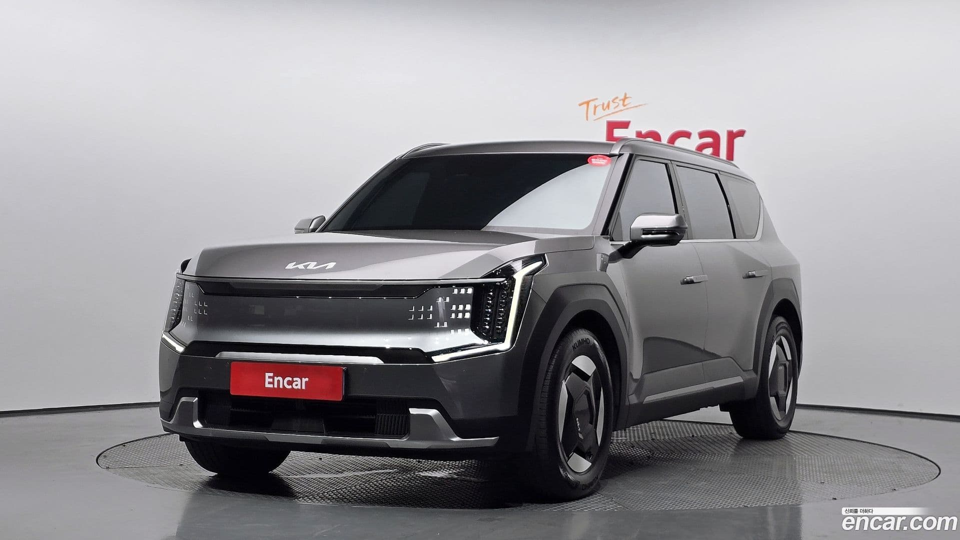 Main__Slider__Photo:EV9 Kia 2024.0-0
