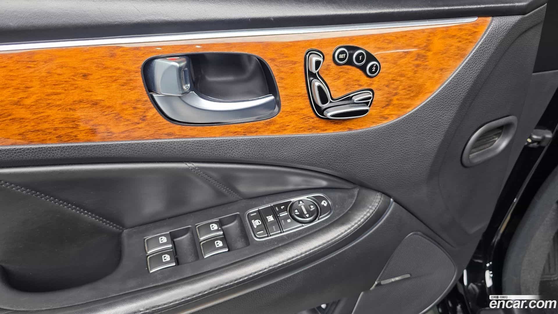 Equus Hyundai 2011.5-OPTION-016