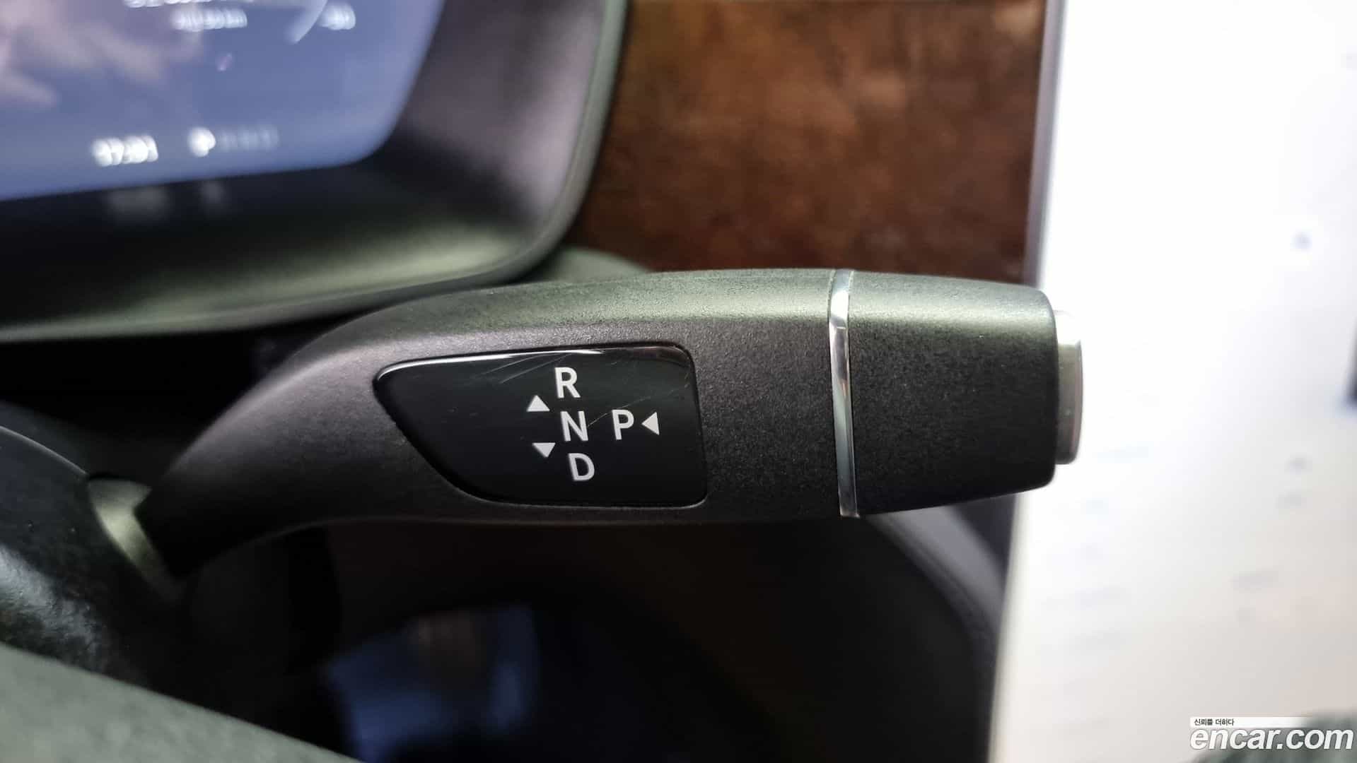 Model X Tesla 2018.9-INNER-009