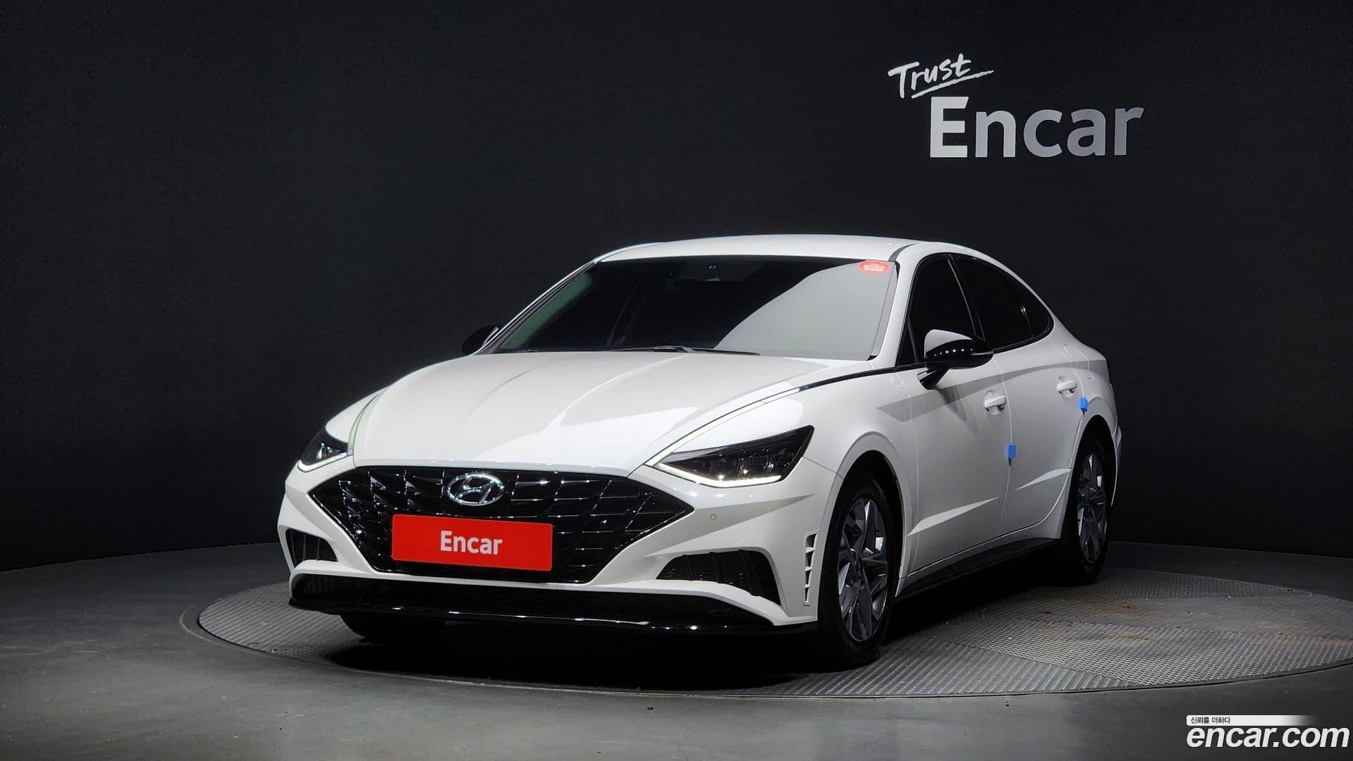 Main__Slider__Photo:Sonata Hyundai 2022.4-0