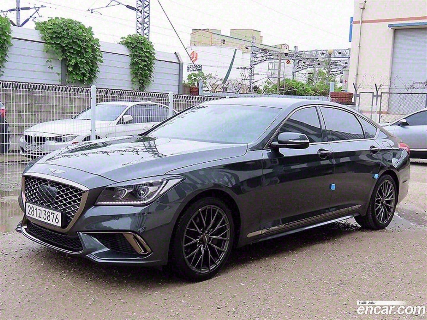 Main__Slider__Photo:G80 Genesis 2018.2-0