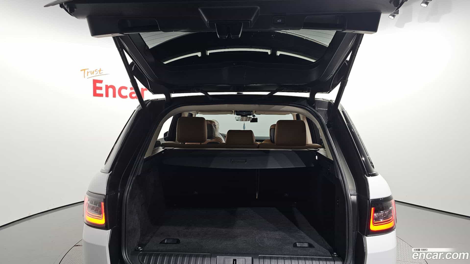 Range Rover Sport Land Rover 2020.9-OPTION-024
