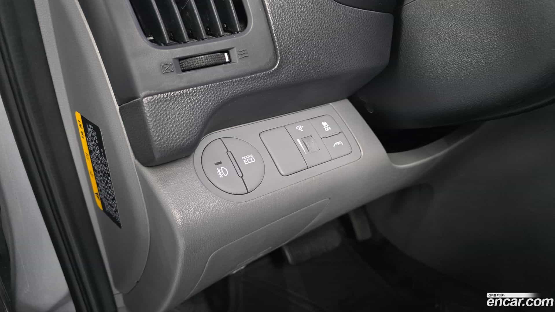 Starex Hyundai 2019.1-OPTION-020