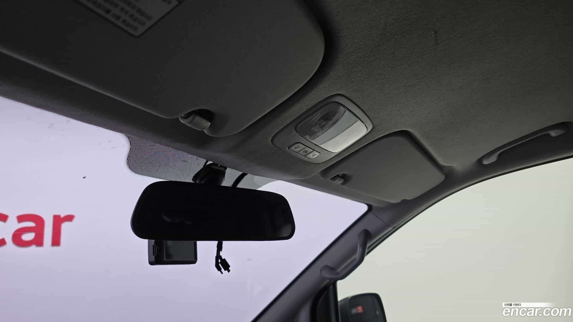 Starex Hyundai 2019.1-OPTION-022