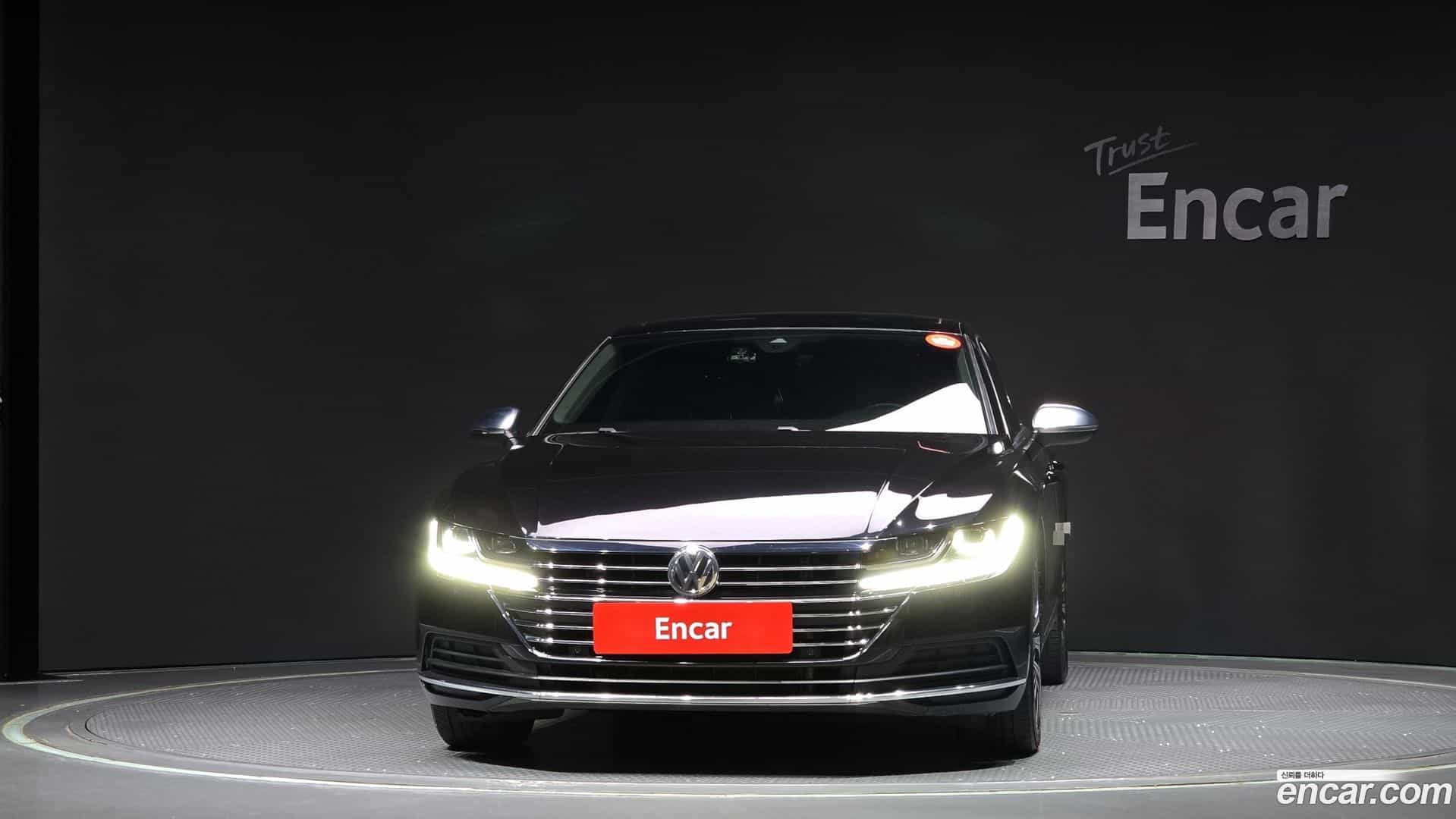 Arteon Volkswagen 2019.4-OUTER-003