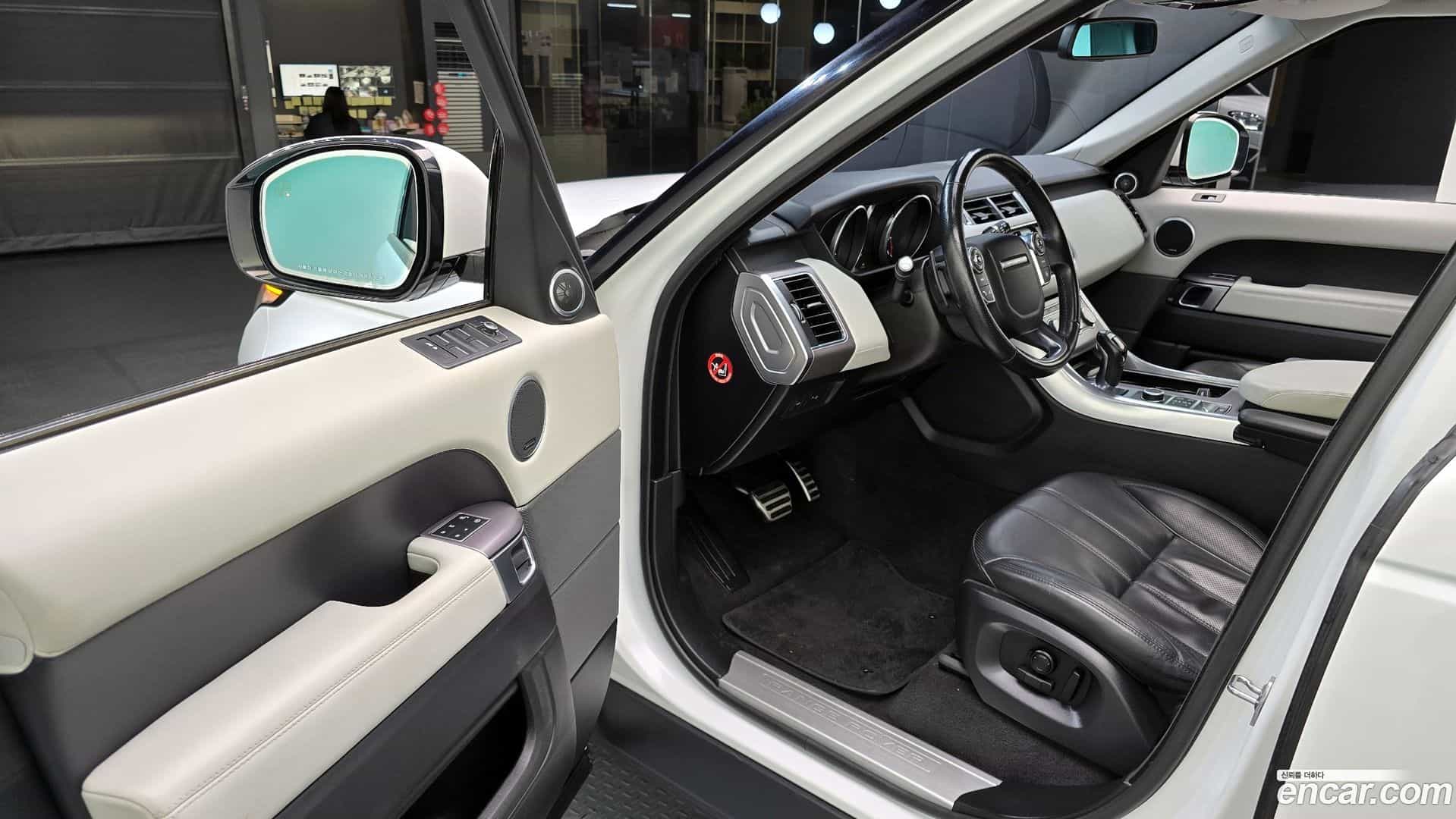 Range Rover Sport Land Rover 2016.3-OPTION-015