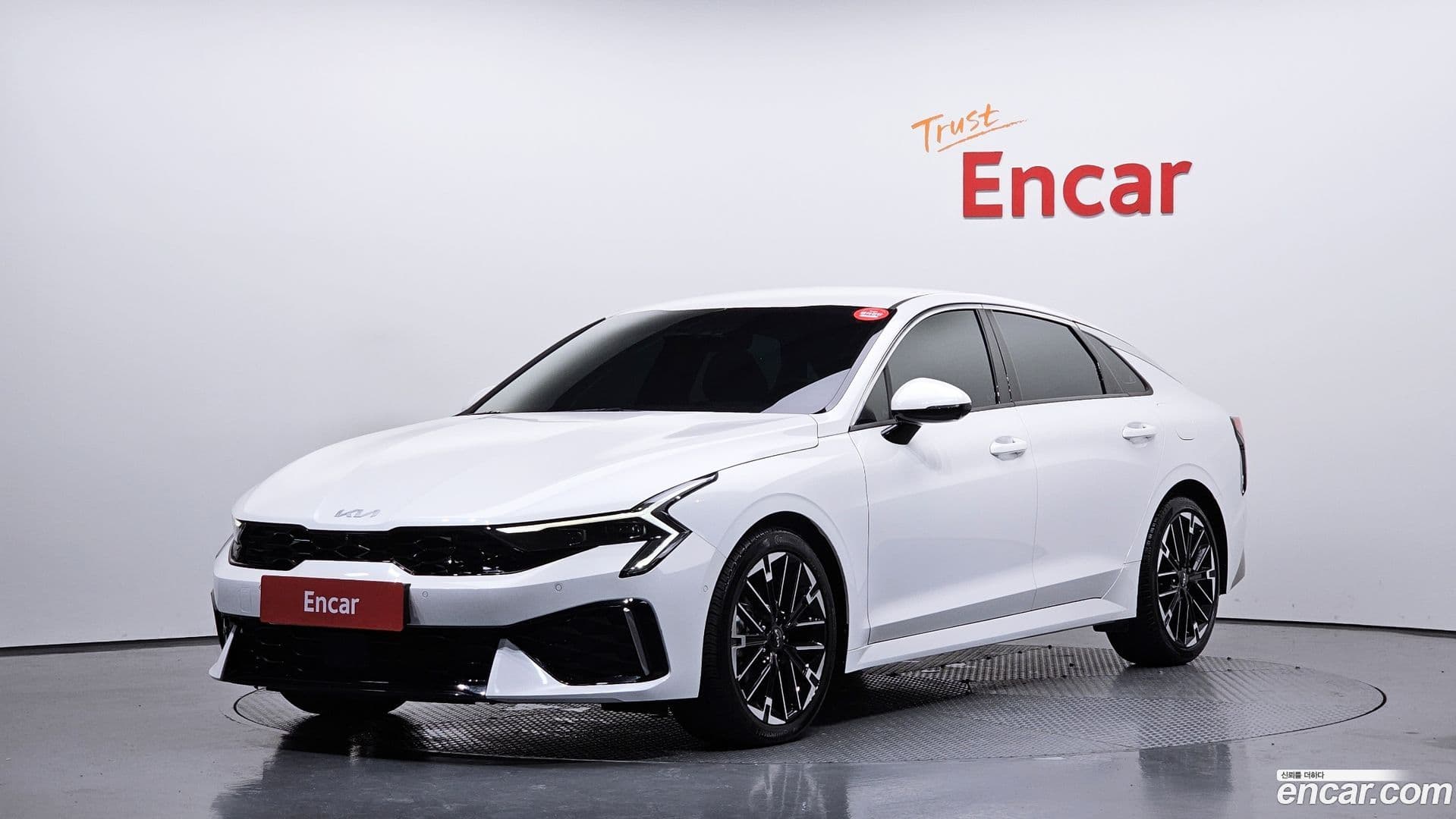 Main__Slider__Photo:K5 Kia 2023.11-0