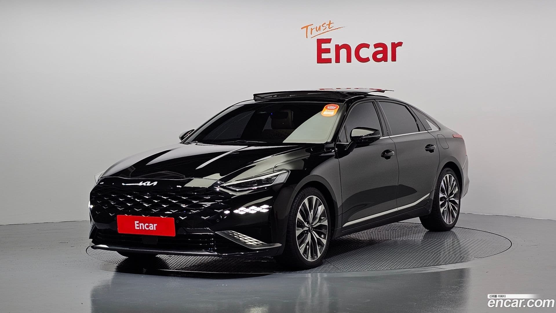 Main__Slider__Photo:K8 Kia 2021.8-0