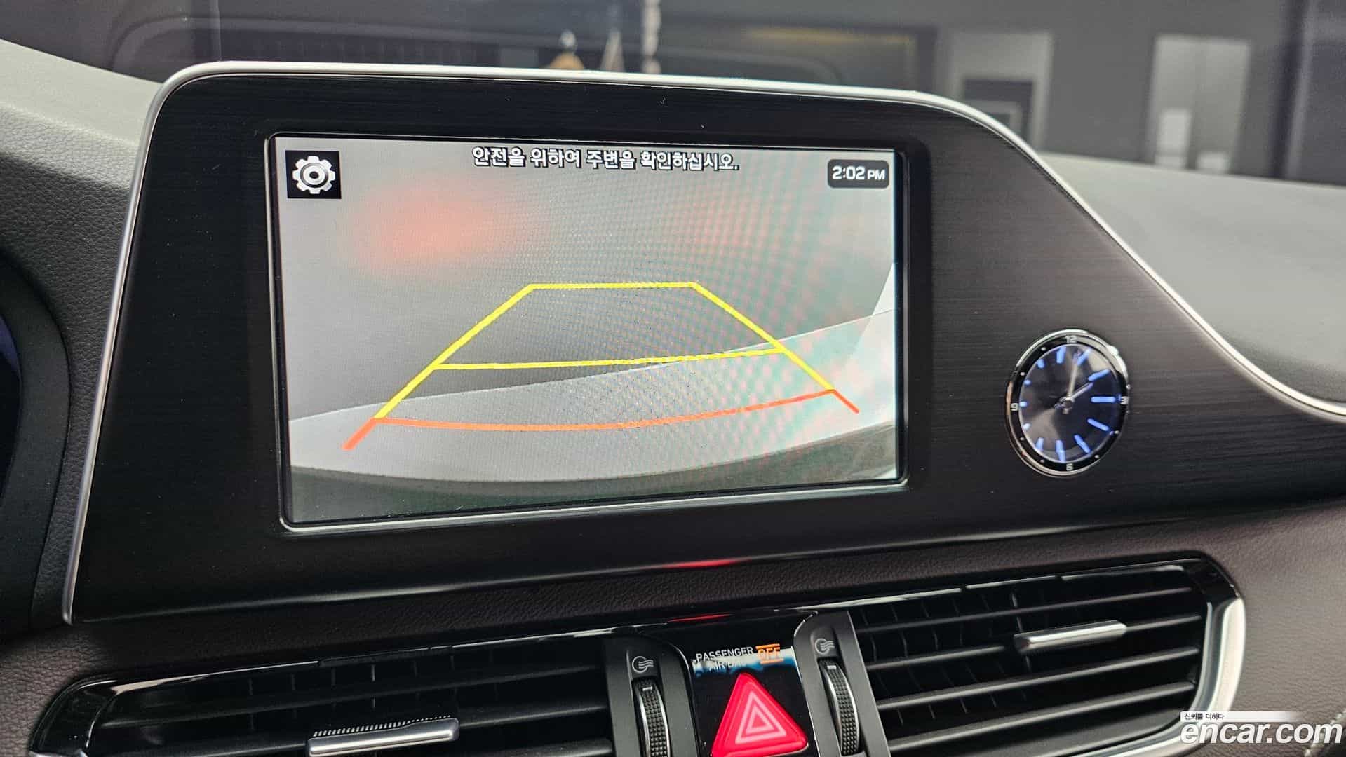 Grandeur Hyundai 2018.3-OPTION-020