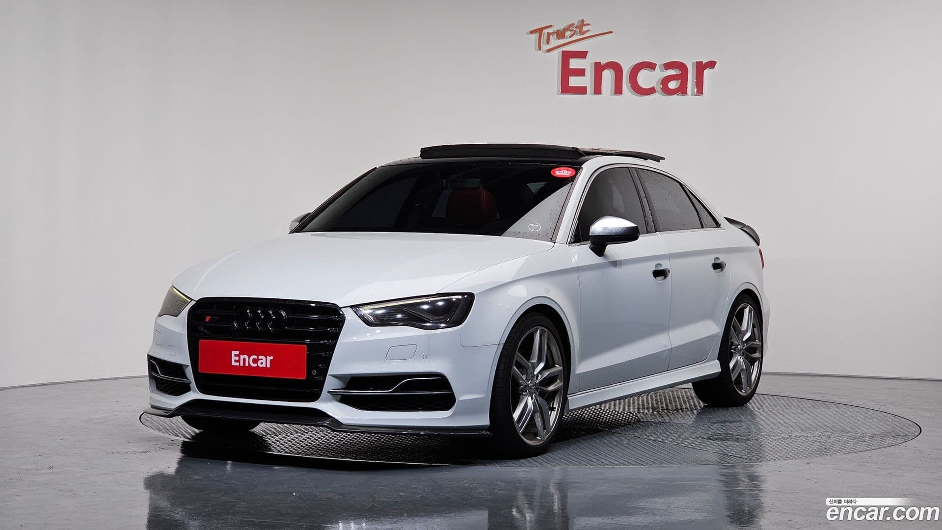 Main__Slider__Photo:S3 Audi 2015.6-0