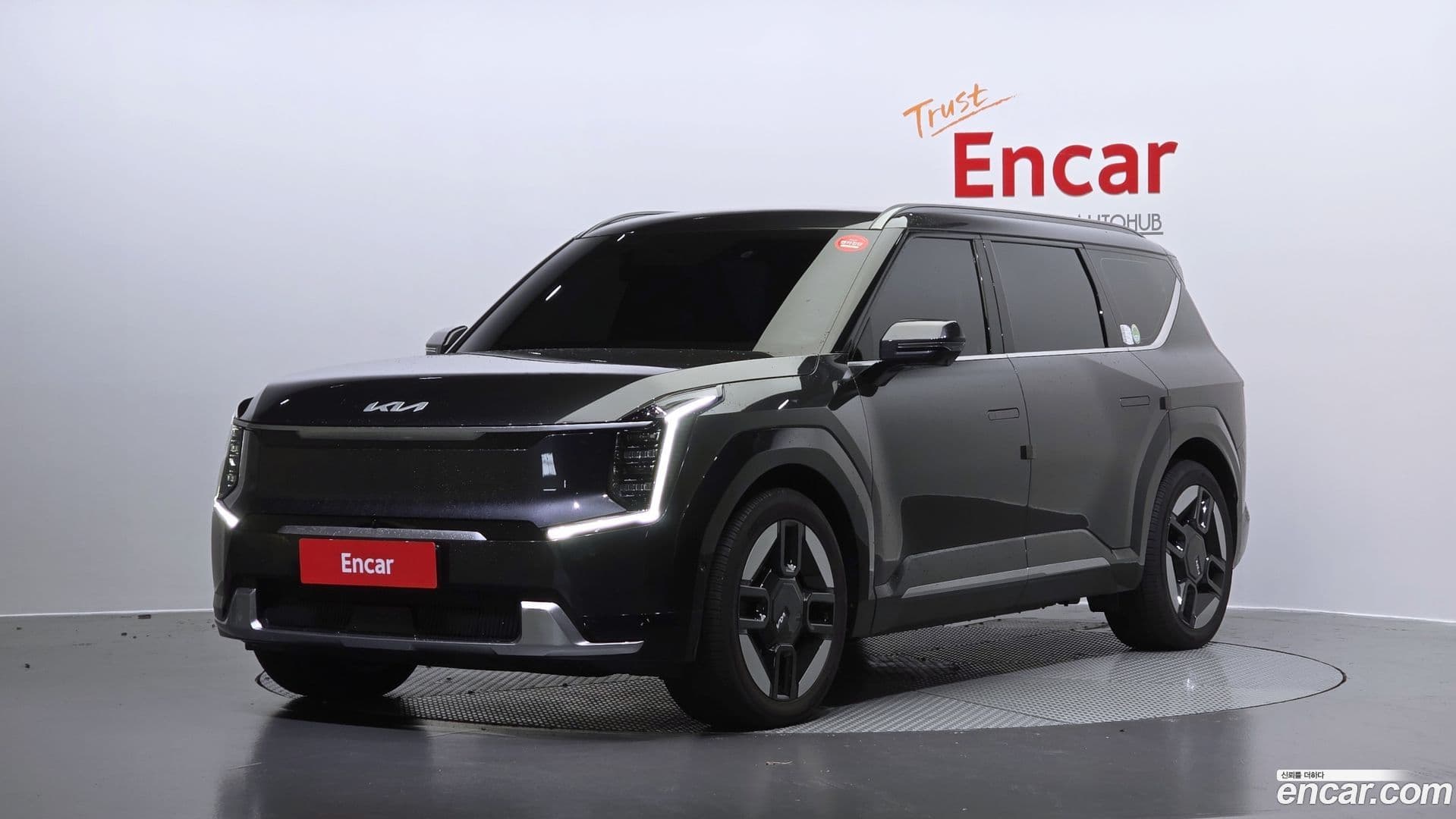 Main__Slider__Photo:EV9 Kia 2023.9-0