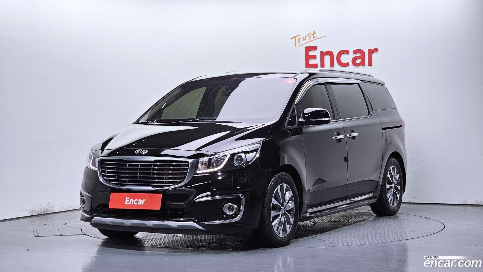 Main__Slider__Photo:Canival Kia 2016.0-0