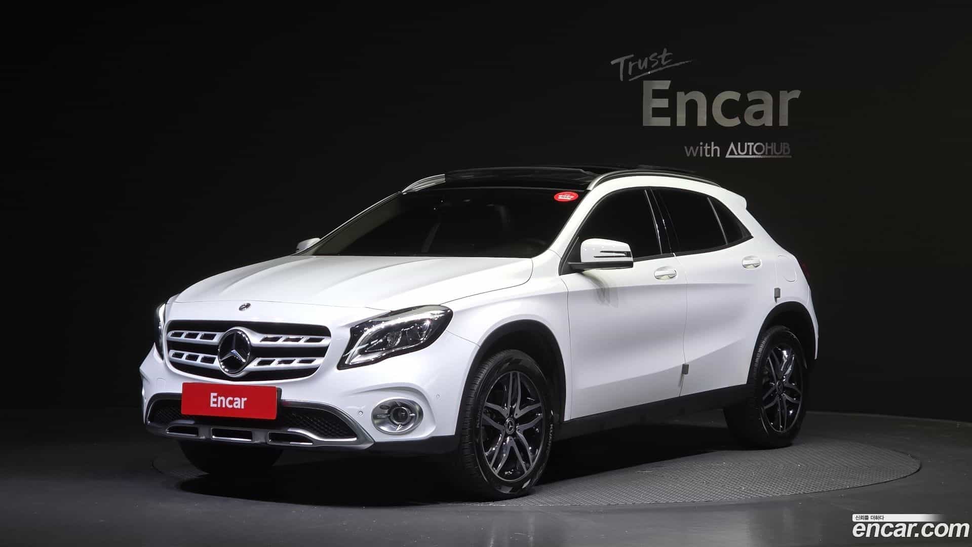 GLA-Class Mercedes-Benz 2019.3-OUTER-001